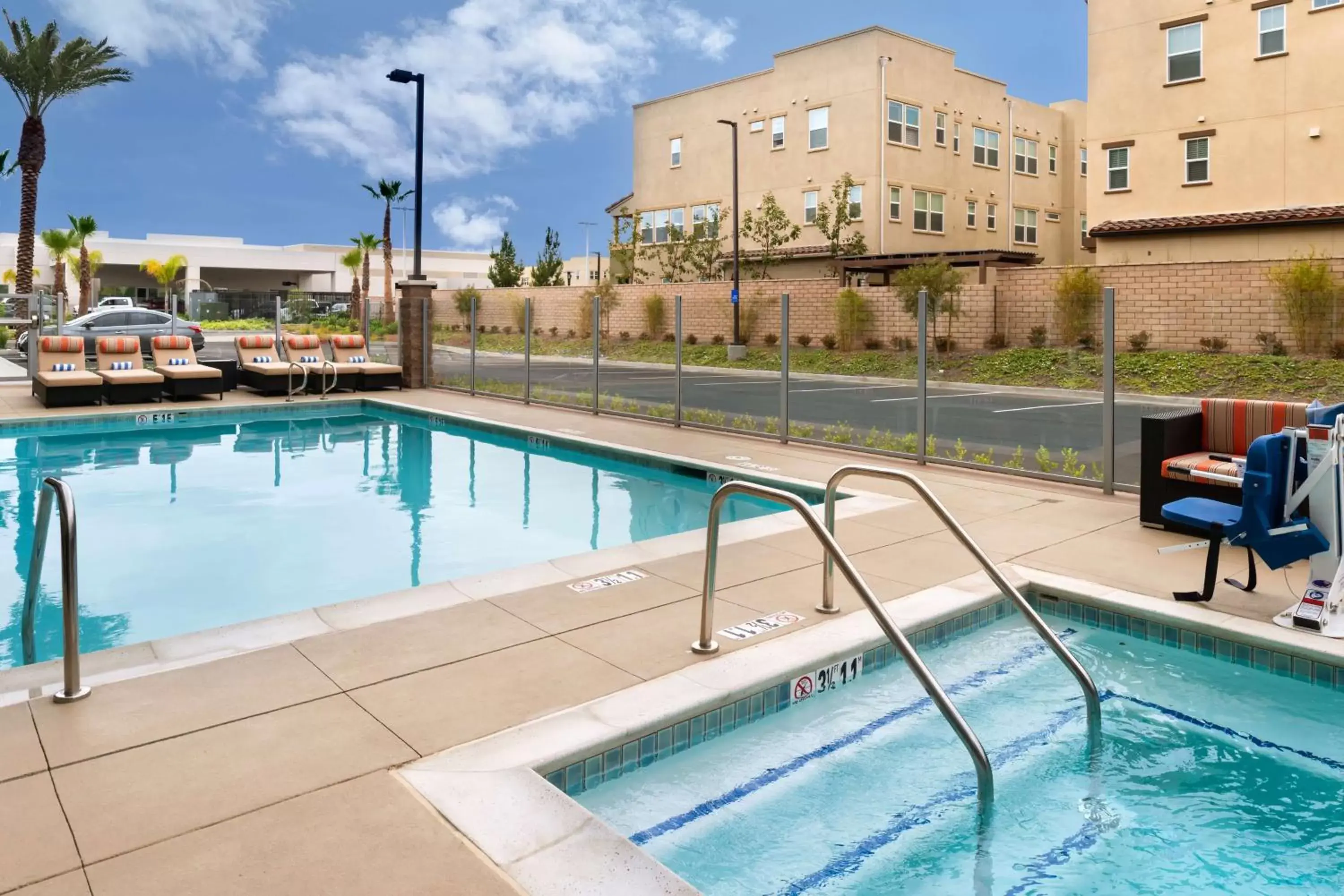 Pool view, Swimming Pool in Hampton Inn & Suites Buena Park
