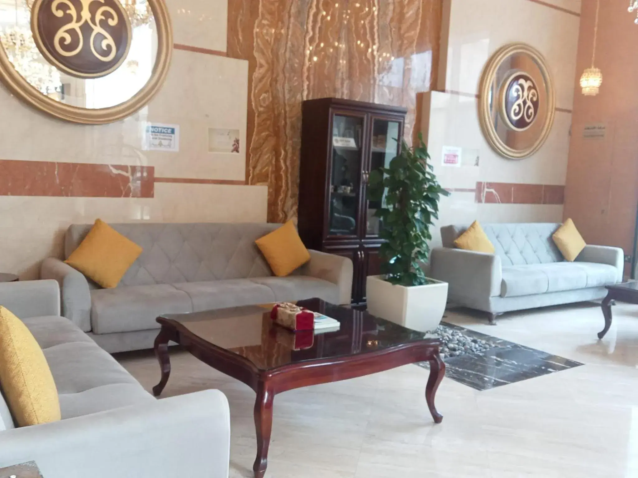 Seating Area in Chairmen Hotel