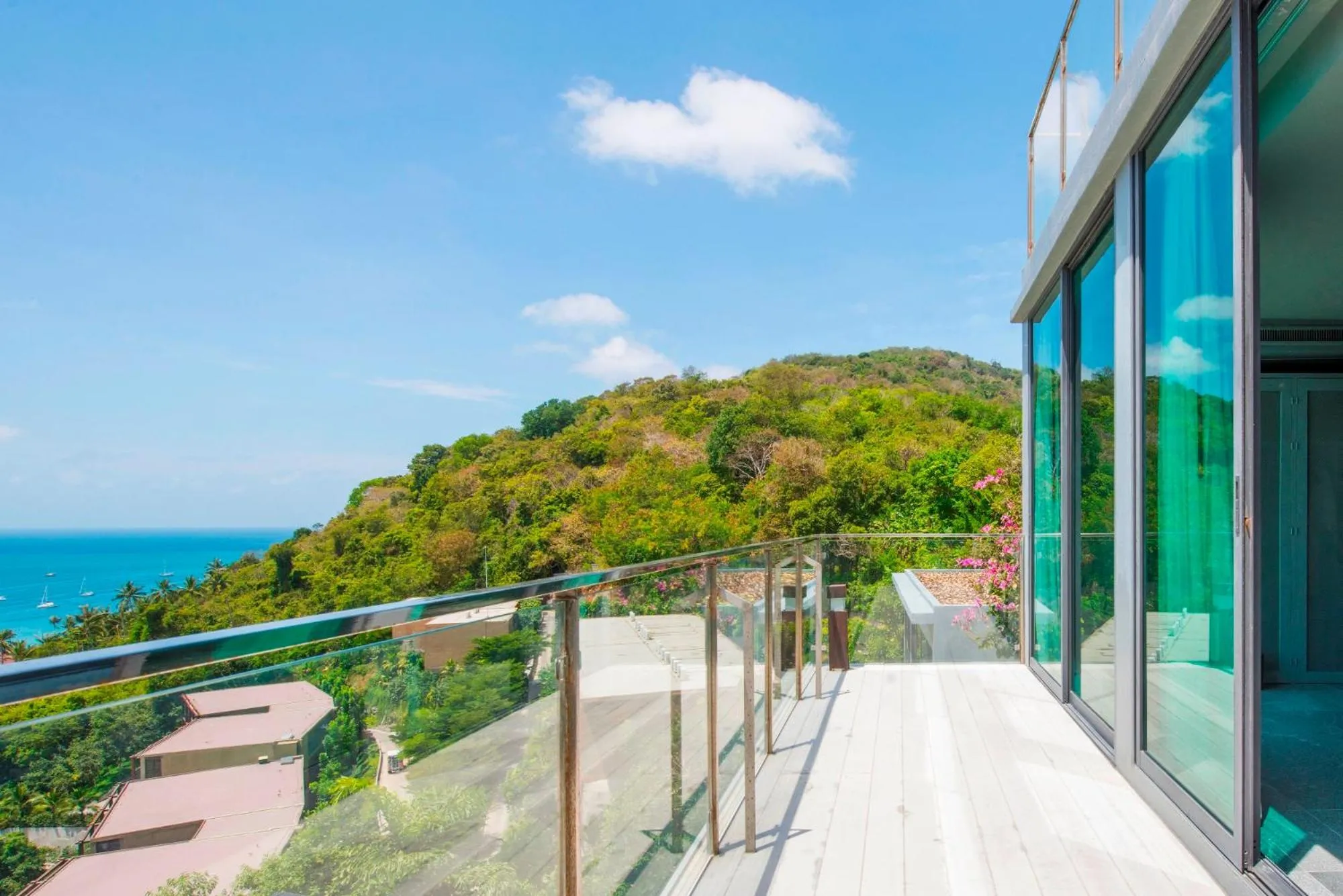Balcony/Terrace in SUNSURI PHUKET, Nai Harn Beach