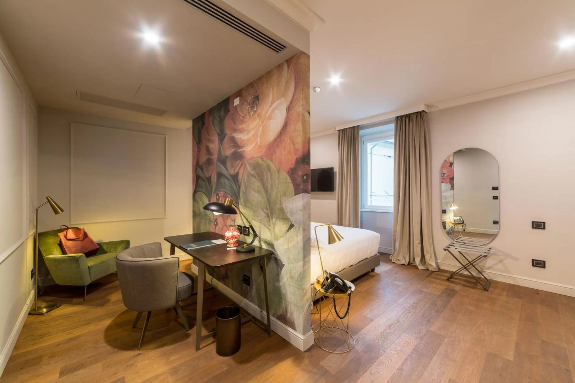 Bed in Palazzo 42 - Boutique Hotel & Suites