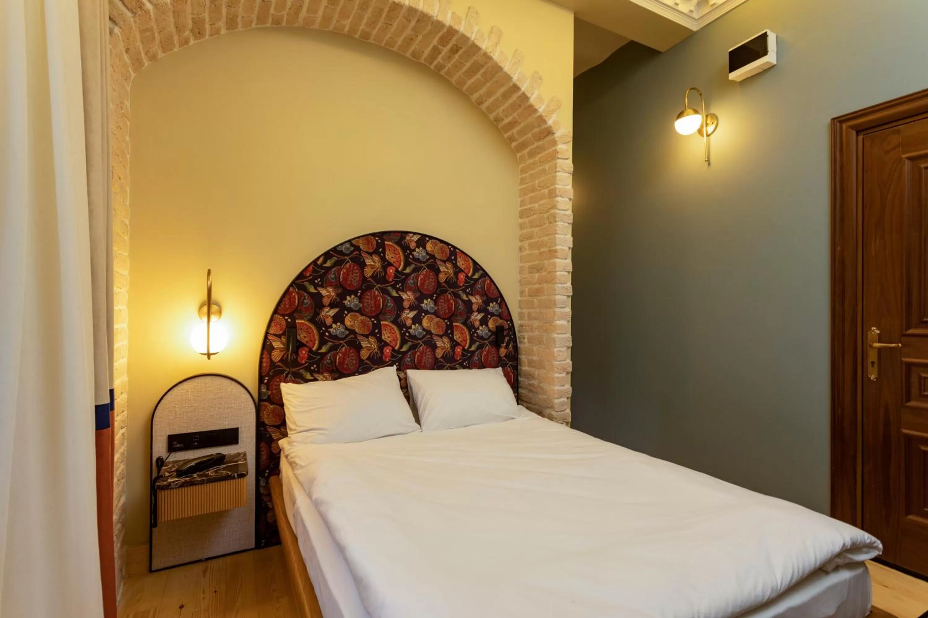 Bedroom, Bed in Sirin Han Hotel Old City
