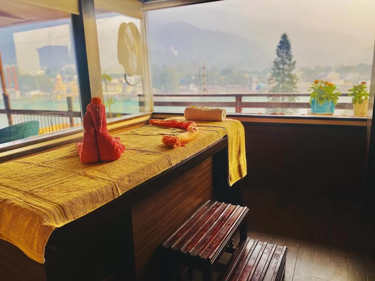 Activities in Sanskriti Vedic Retreat