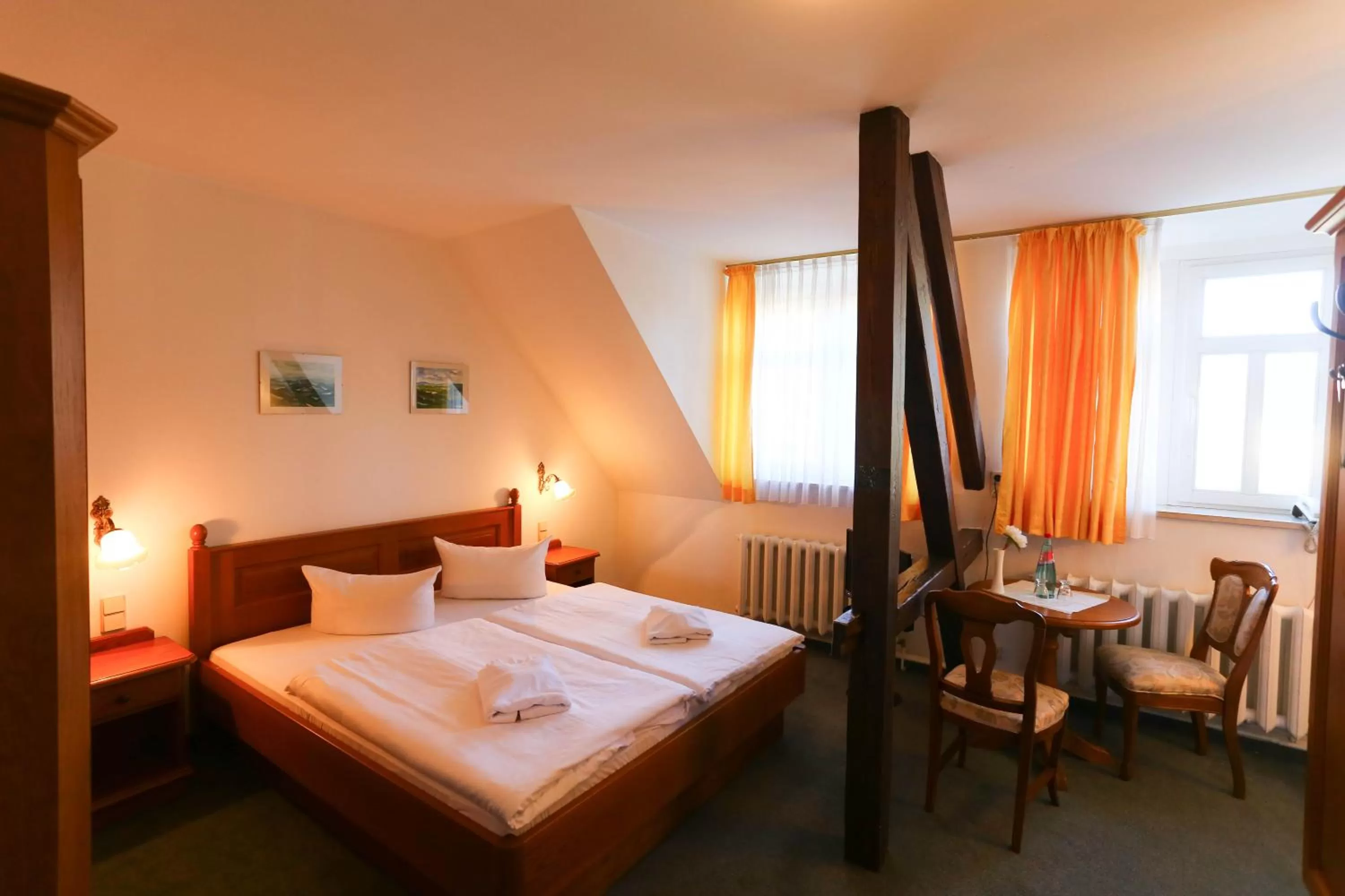 Bed in Parkhotel Forsthaus