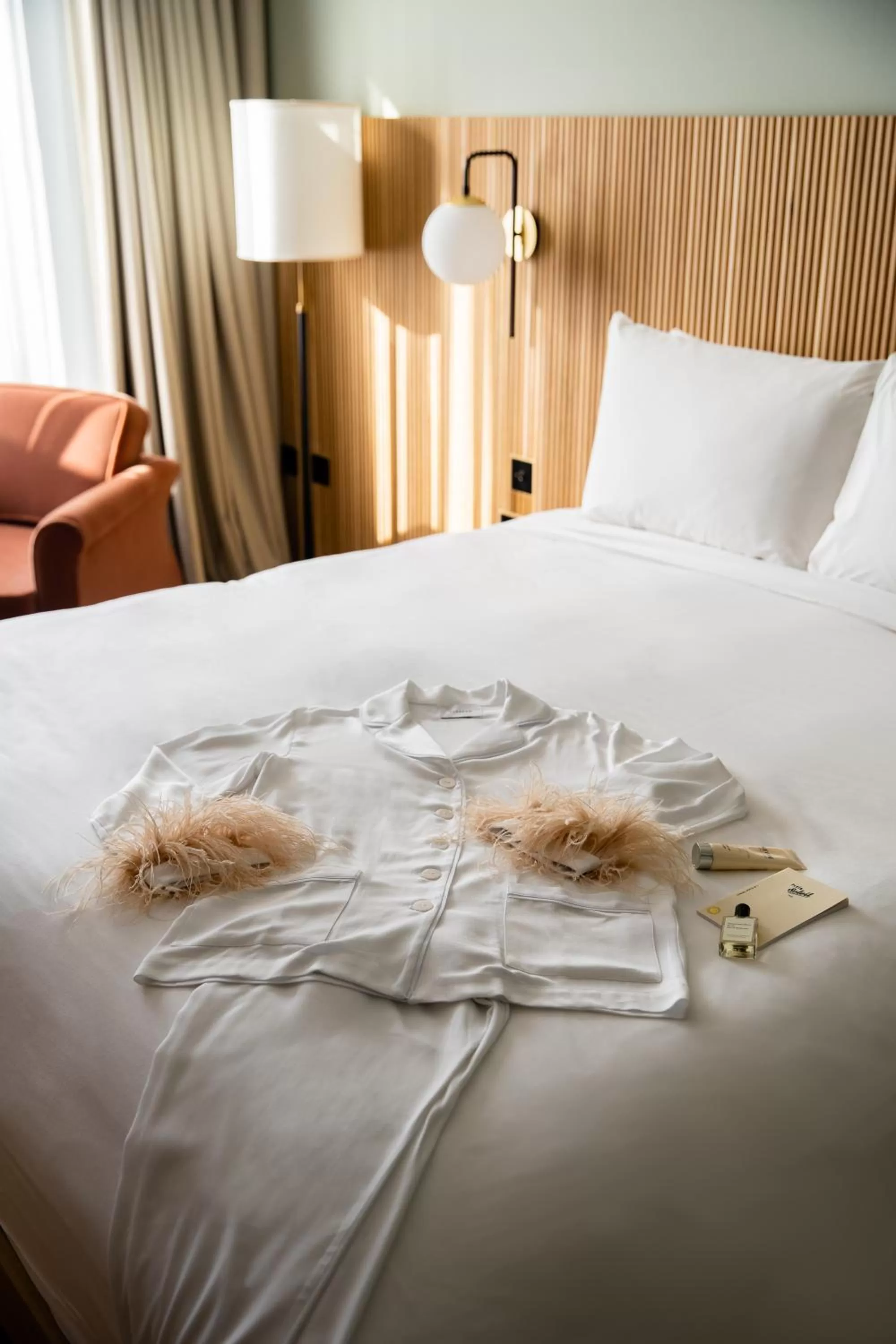 Bedroom, Bed in Mollie's Motel & Diner Bristol