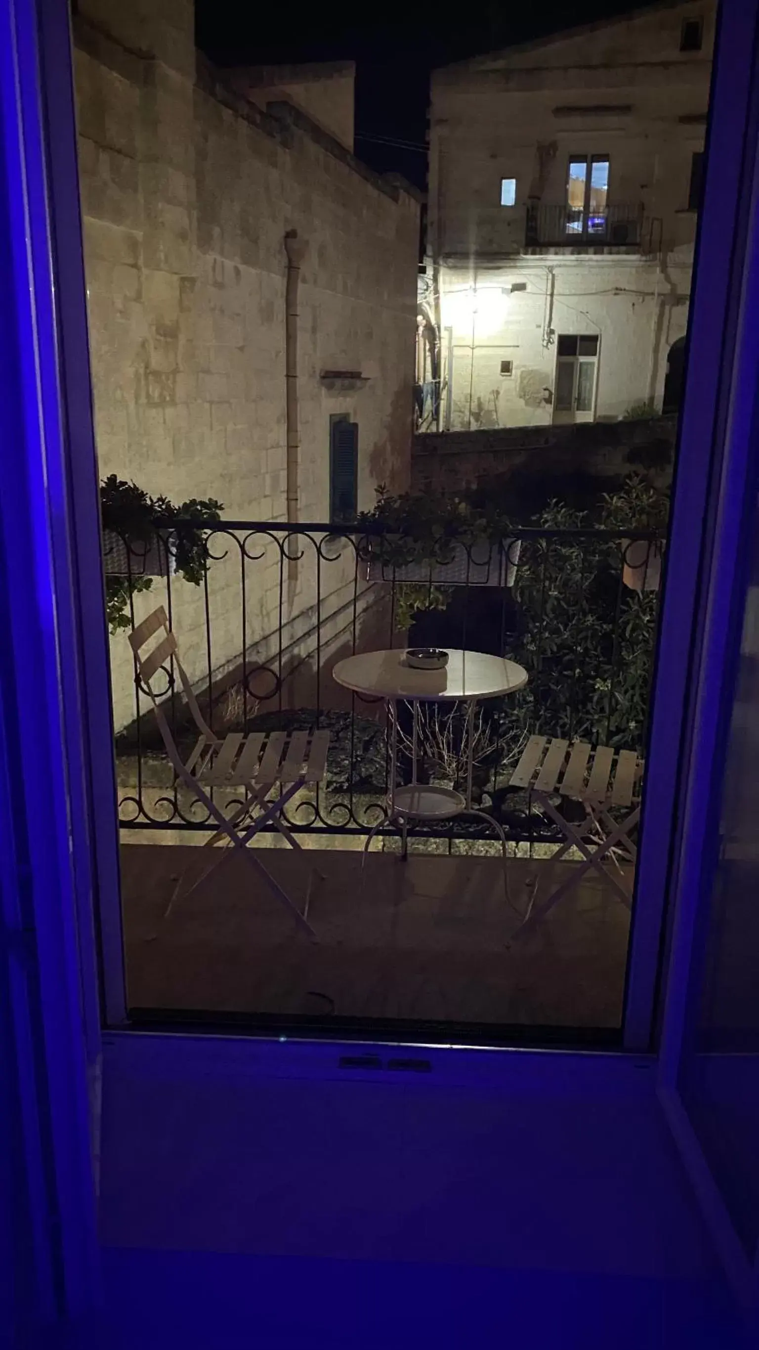 Balcony/Terrace, Bathroom in Recinto antico Sweet Rooms