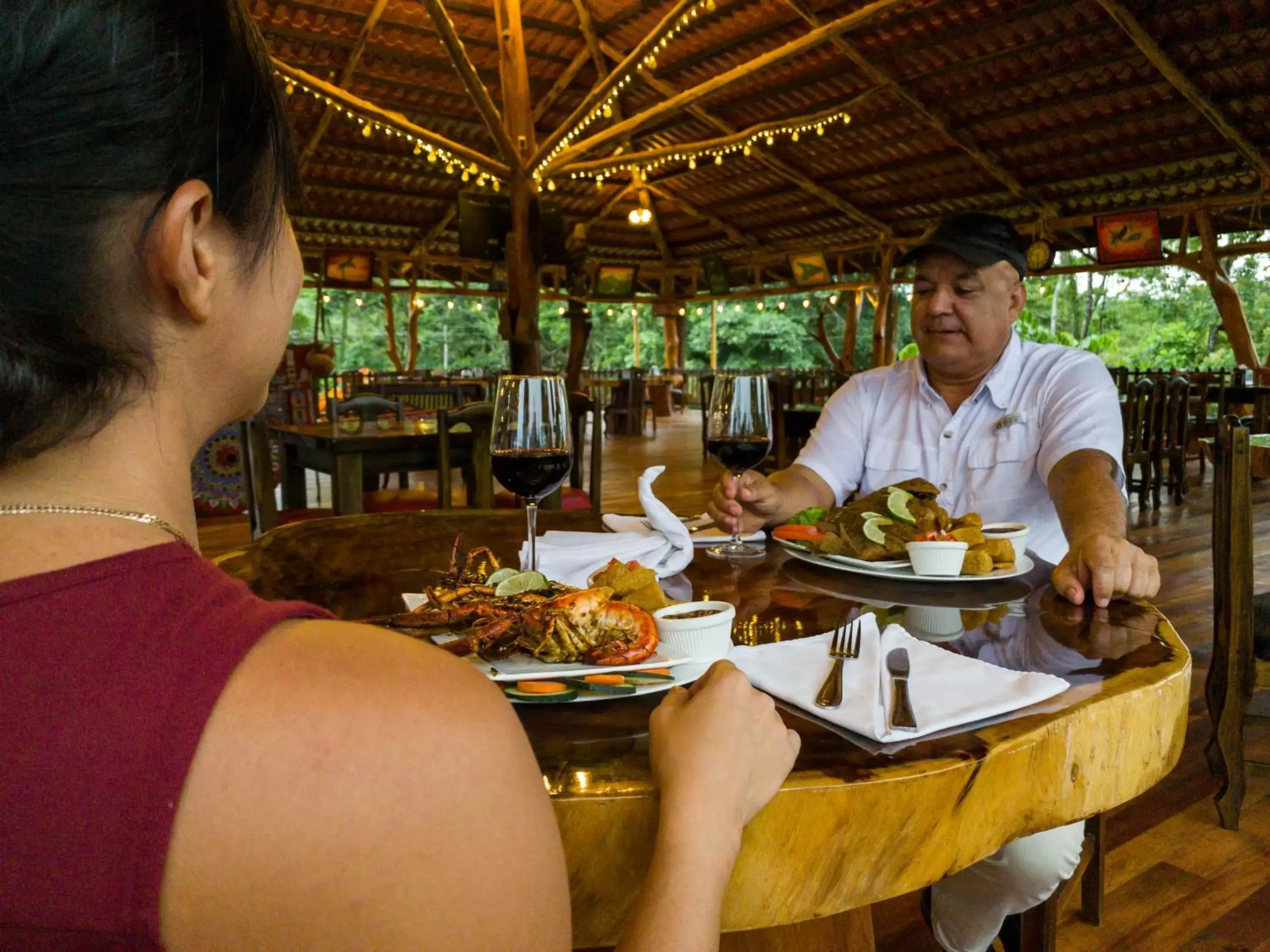 Restaurant/places to eat in Hotel Heliconias Nature Inn & Hot Springs