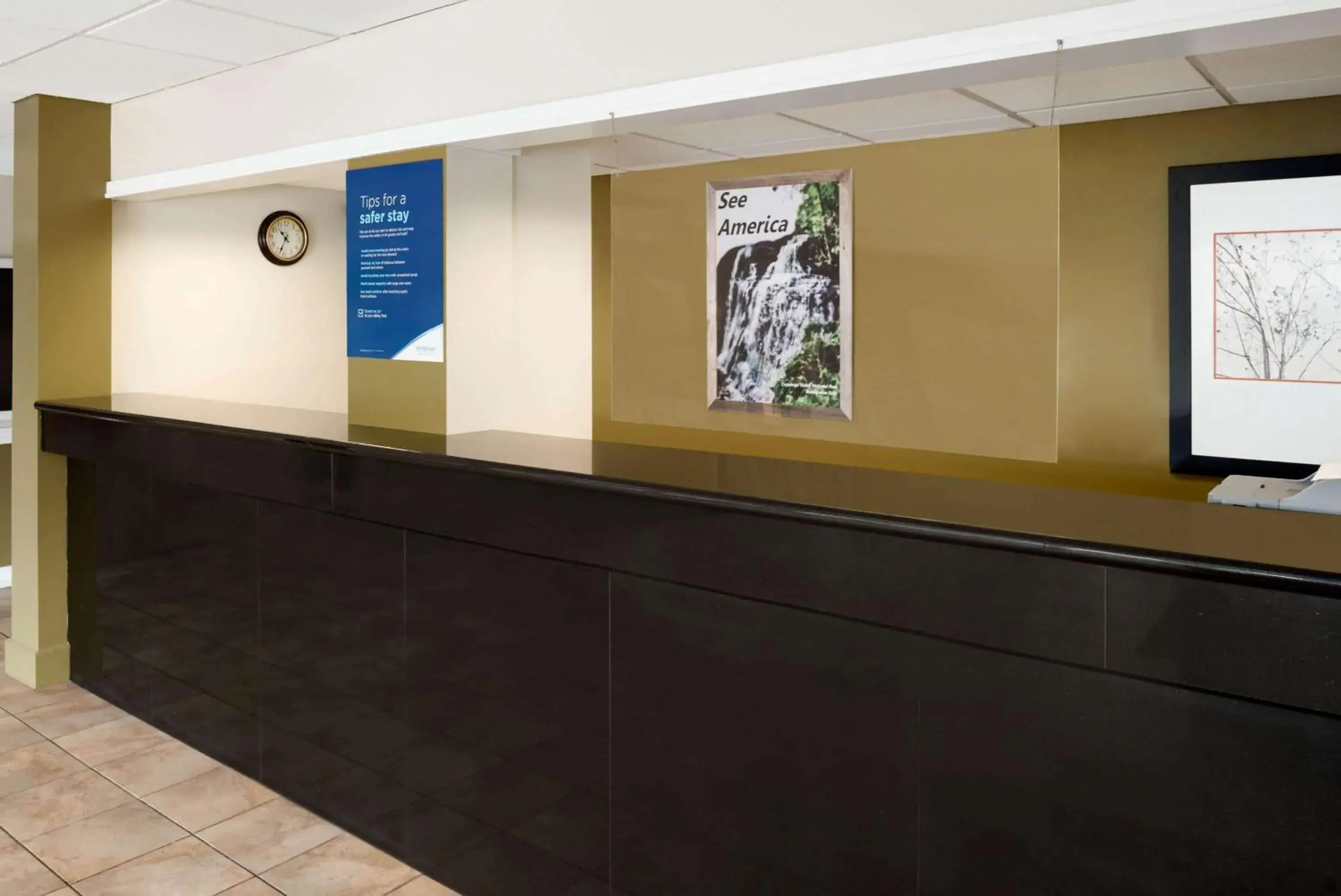 Lobby or reception, Lobby/Reception in Travelodge by Wyndham Zanesville