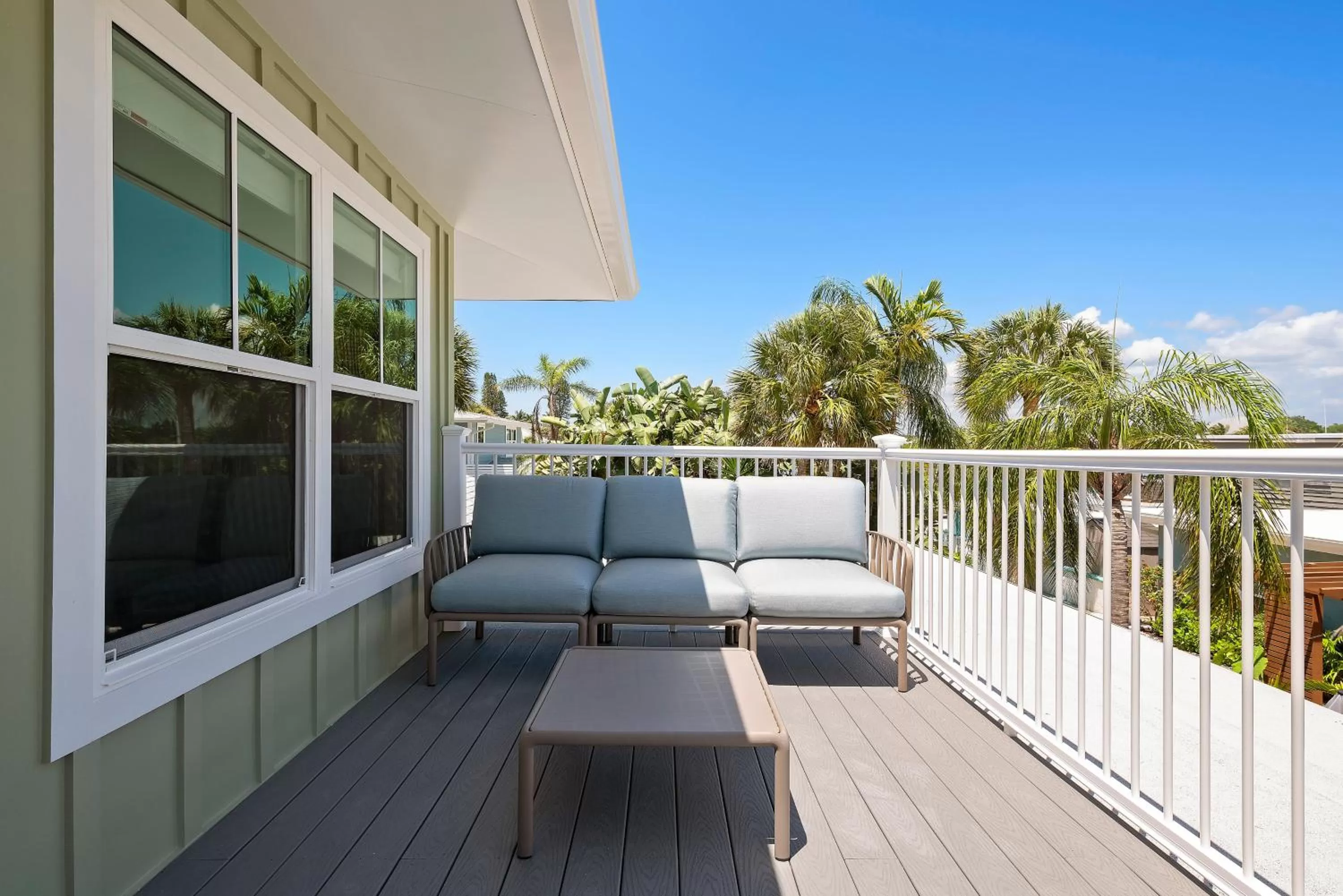 Escape Coastal Resort on Casey Key