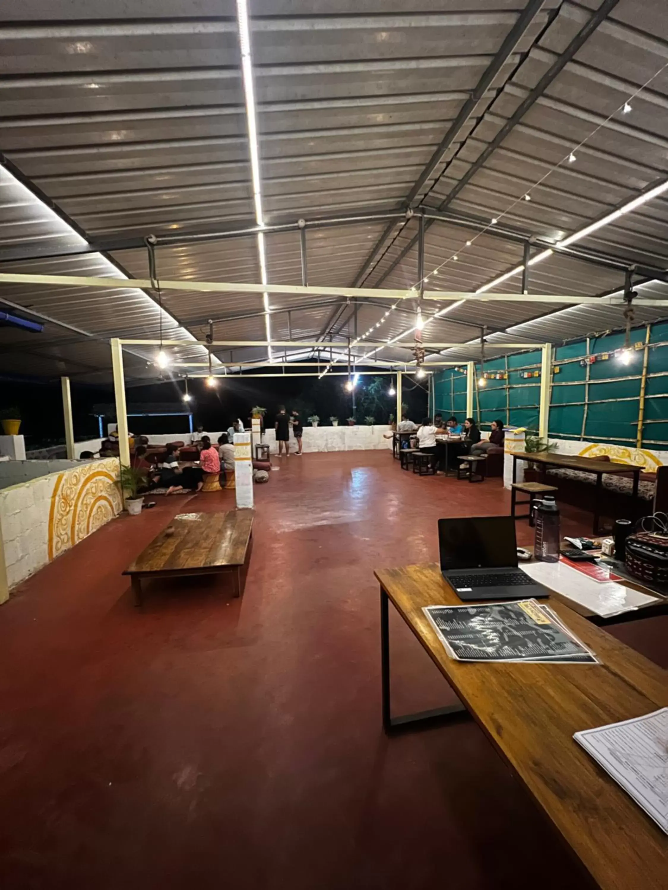 Restaurant/places to eat in MID BEACH STAY Gokarna Restaurant/places to eat in MID BEACH STAY Gokarna