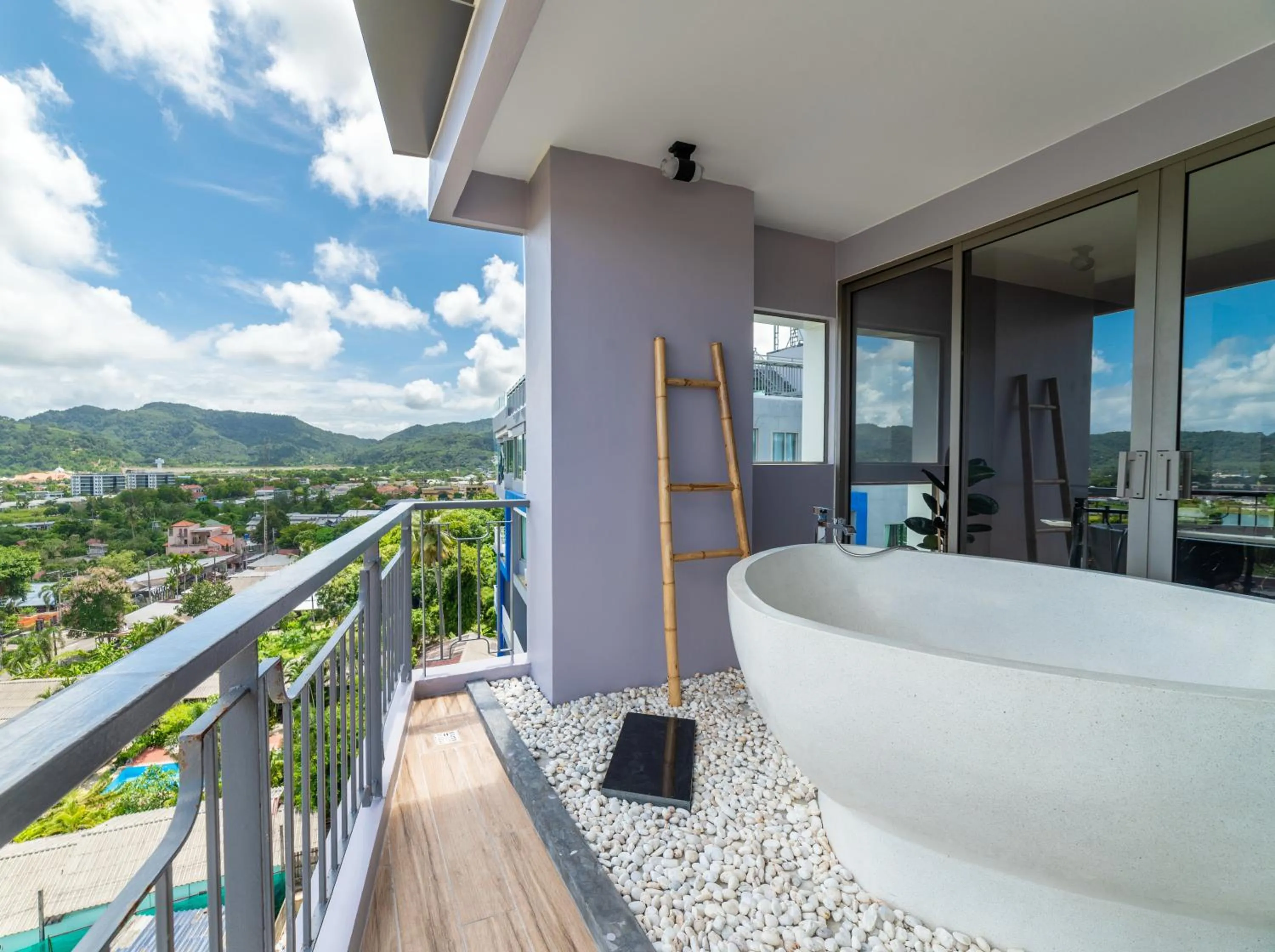 Balcony/Terrace in The Blue Hotel