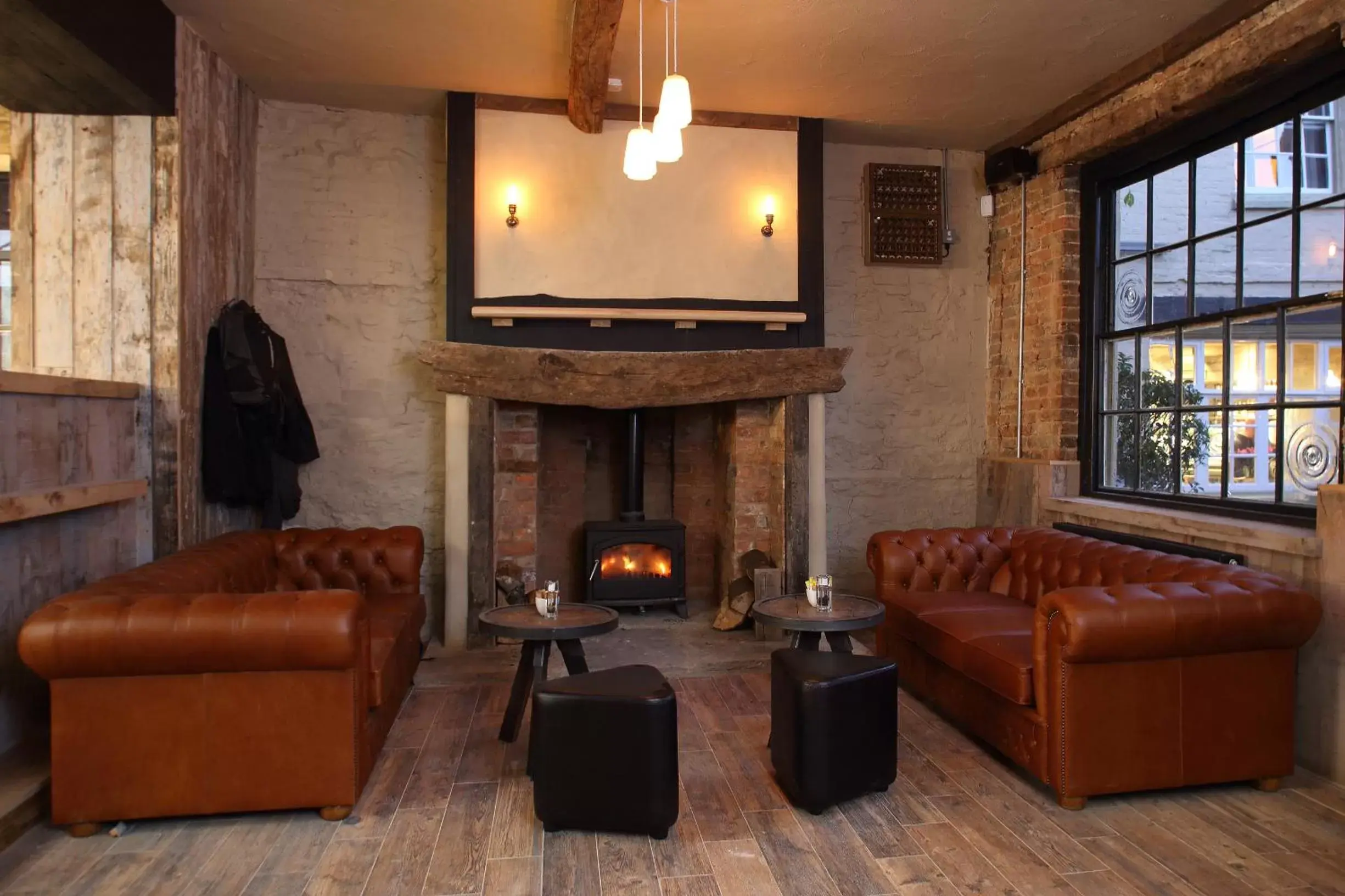 Living room, Seating Area in The Crown And Thistle