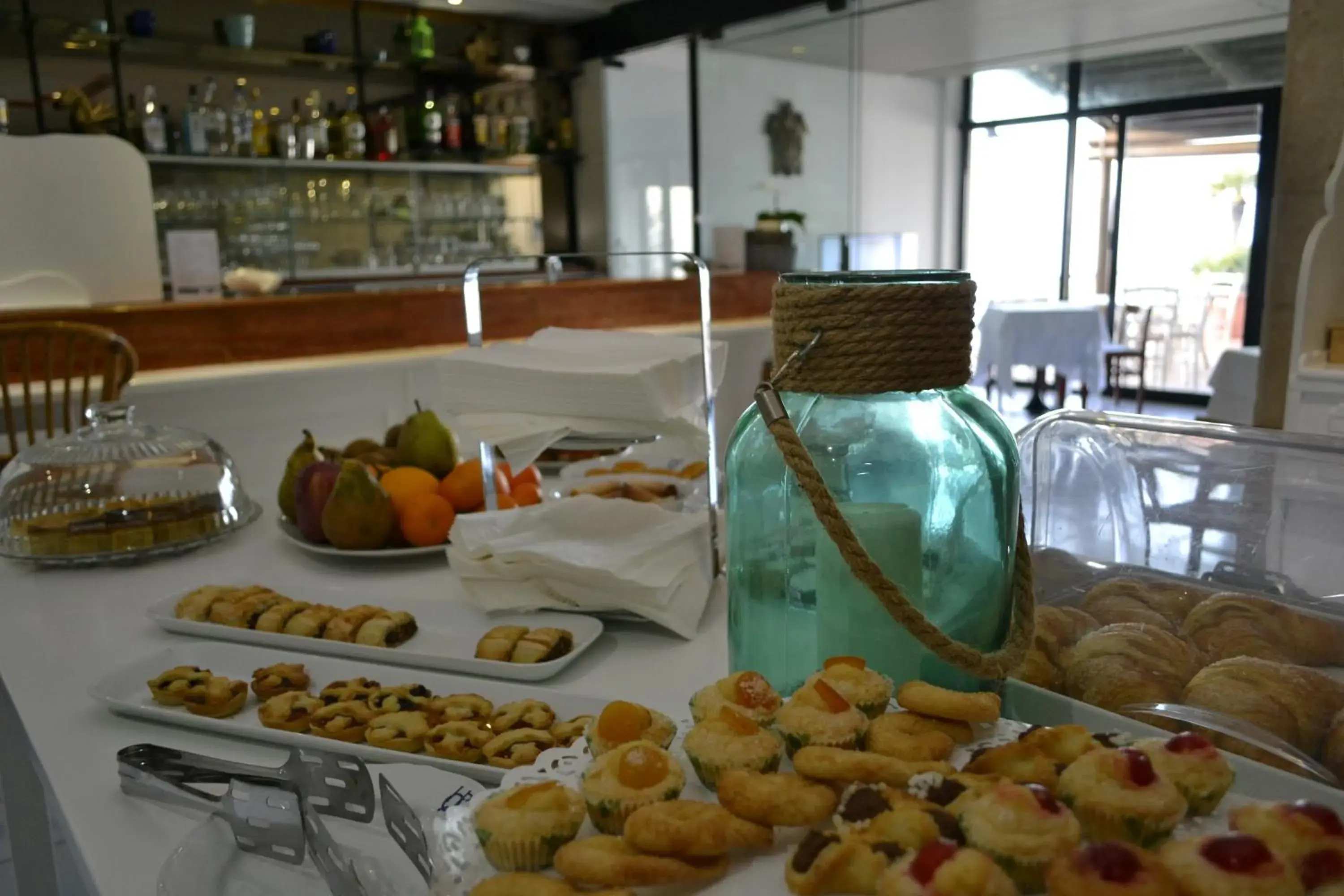 Continental breakfast in Puntaquattroventi