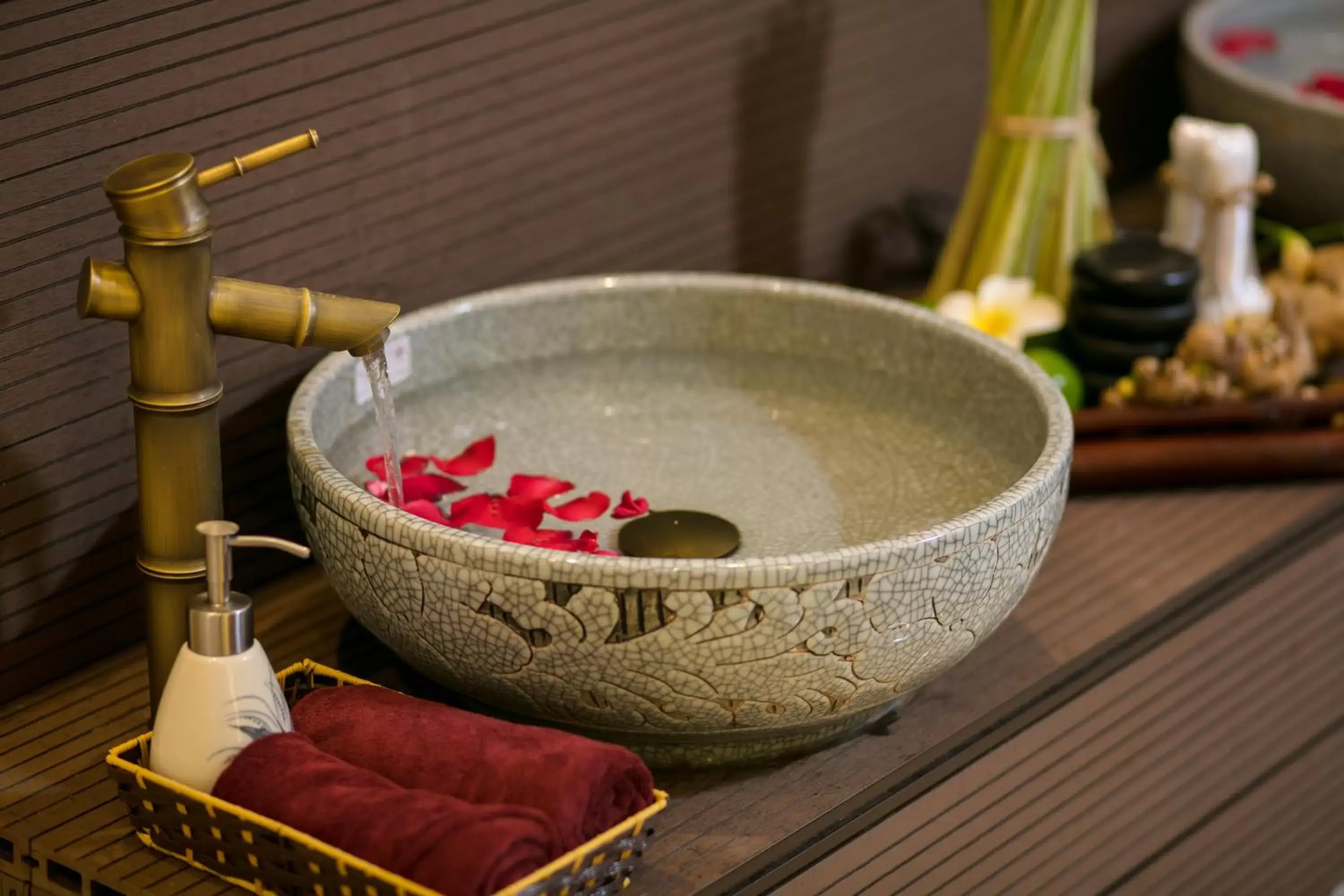 Massage, Drinks in Hanoi Paon Hotel & Spa