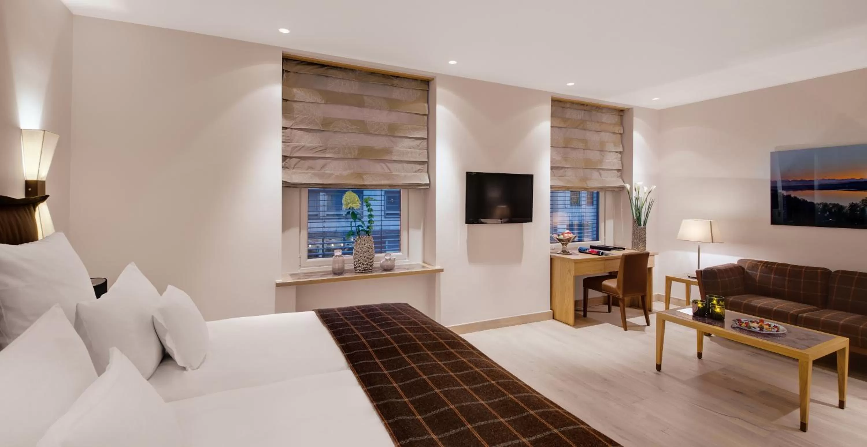 Bedroom, Bed in Excelsior by Geisel