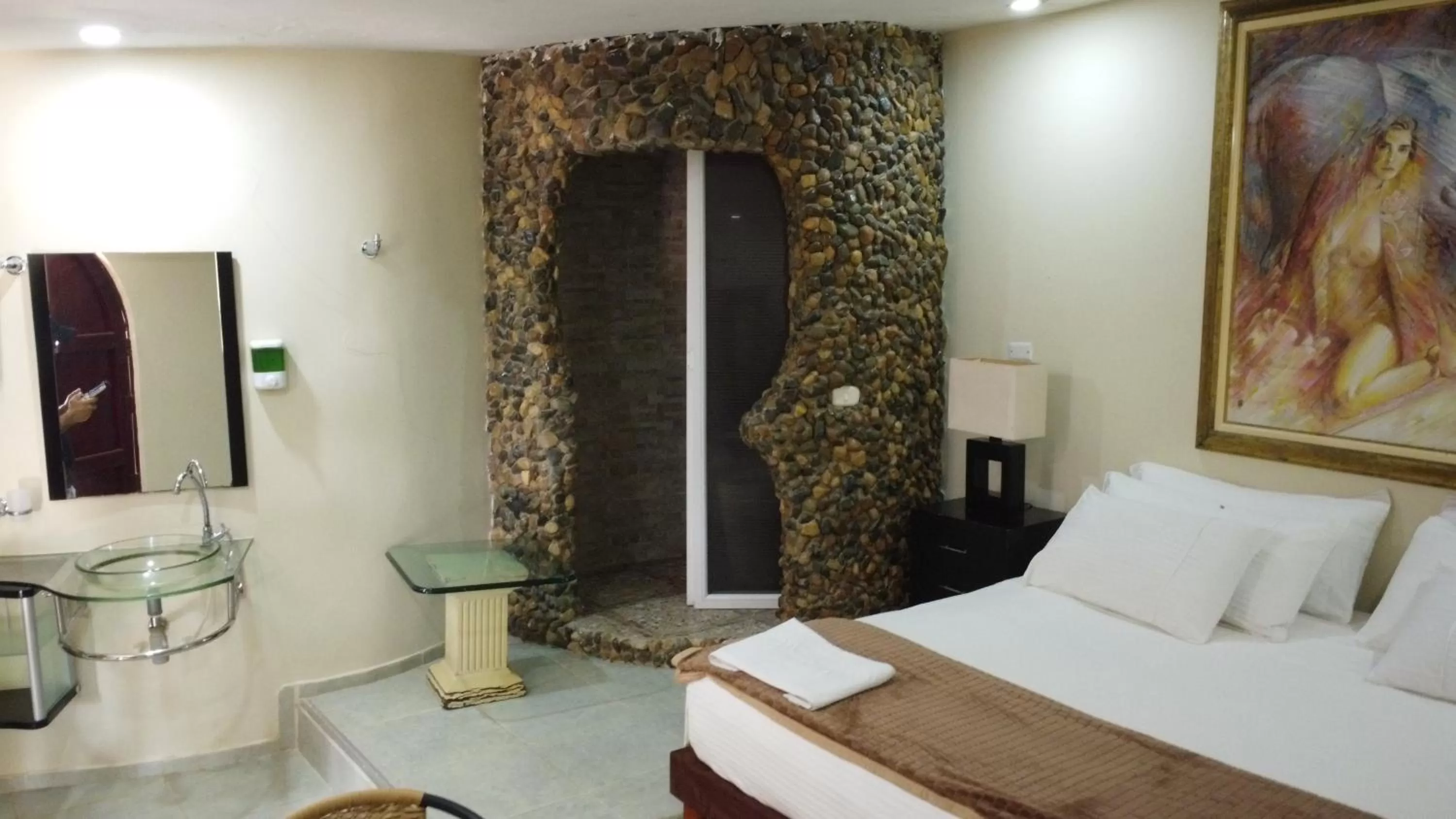 Bathroom, Bed in Eco-Hotel Villa Elina