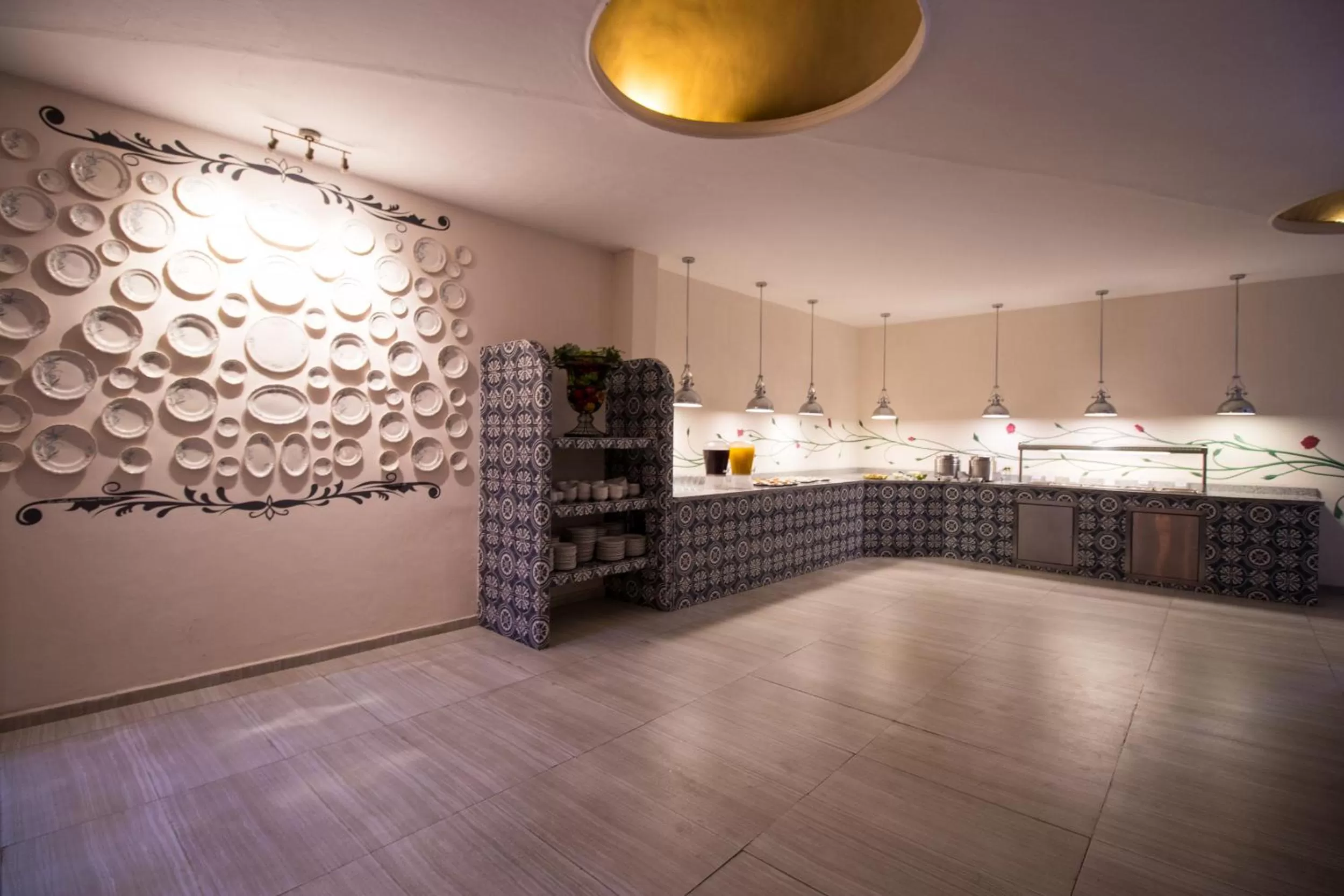 Restaurant/places to eat in Hotel Santa Rosa