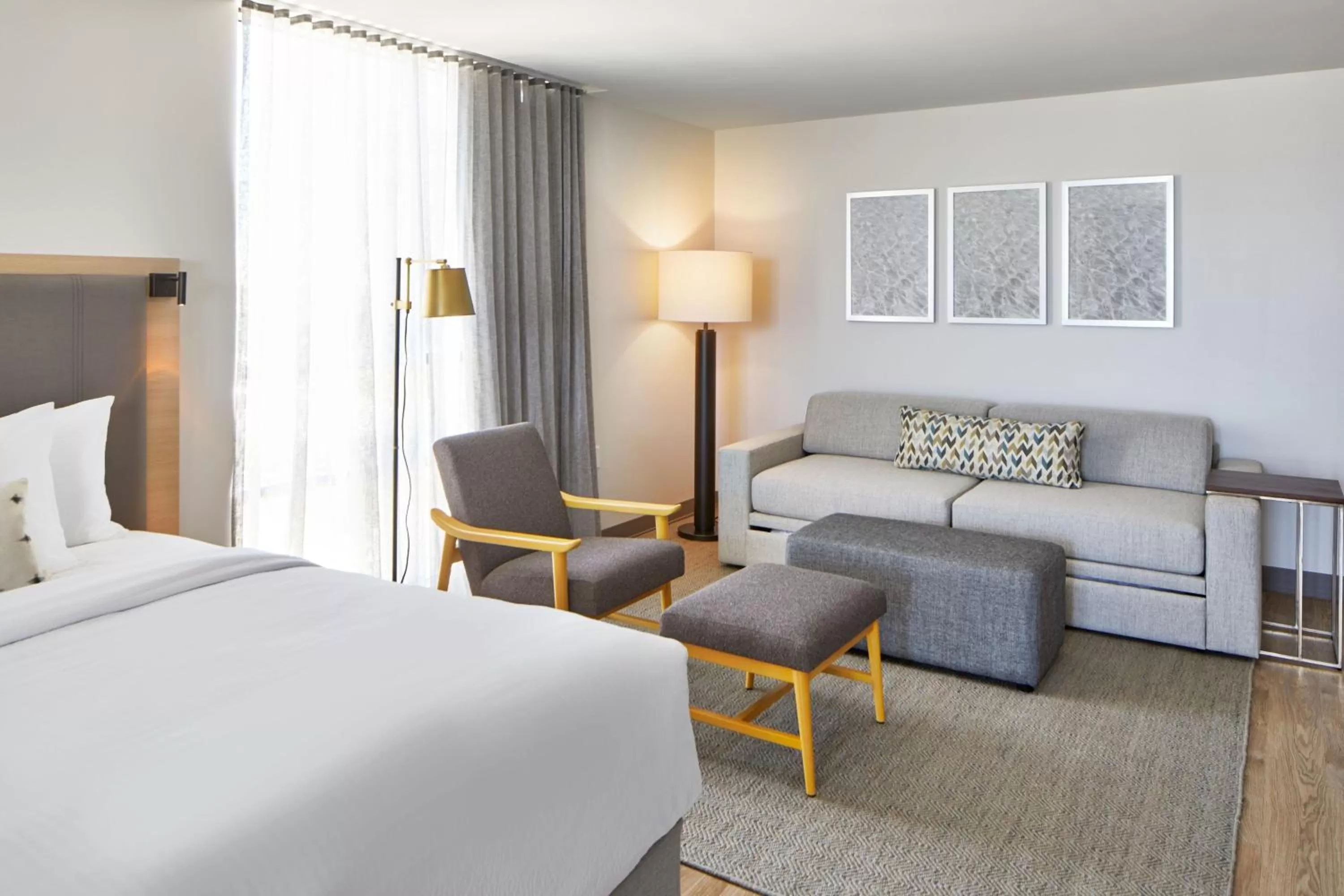 Photo of the whole room, Bed in SpringHill Suites by Marriott Jacksonville Beach Oceanfront