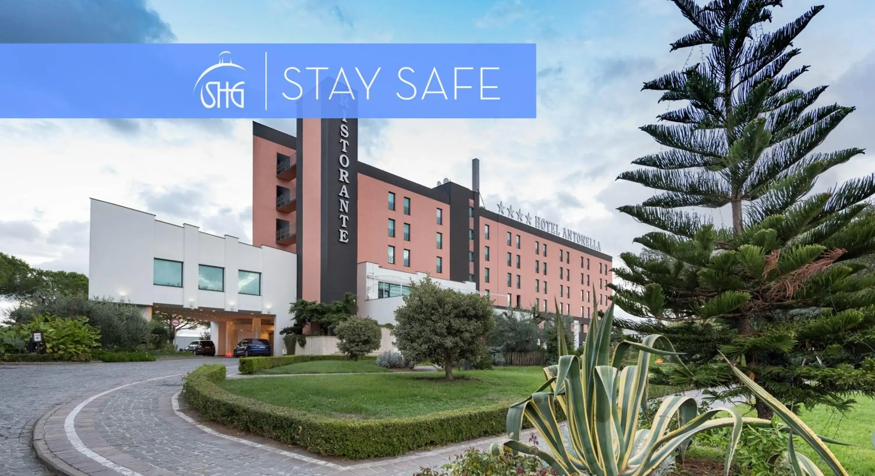 Facade/entrance, Property Building in SHG Hotel Antonella