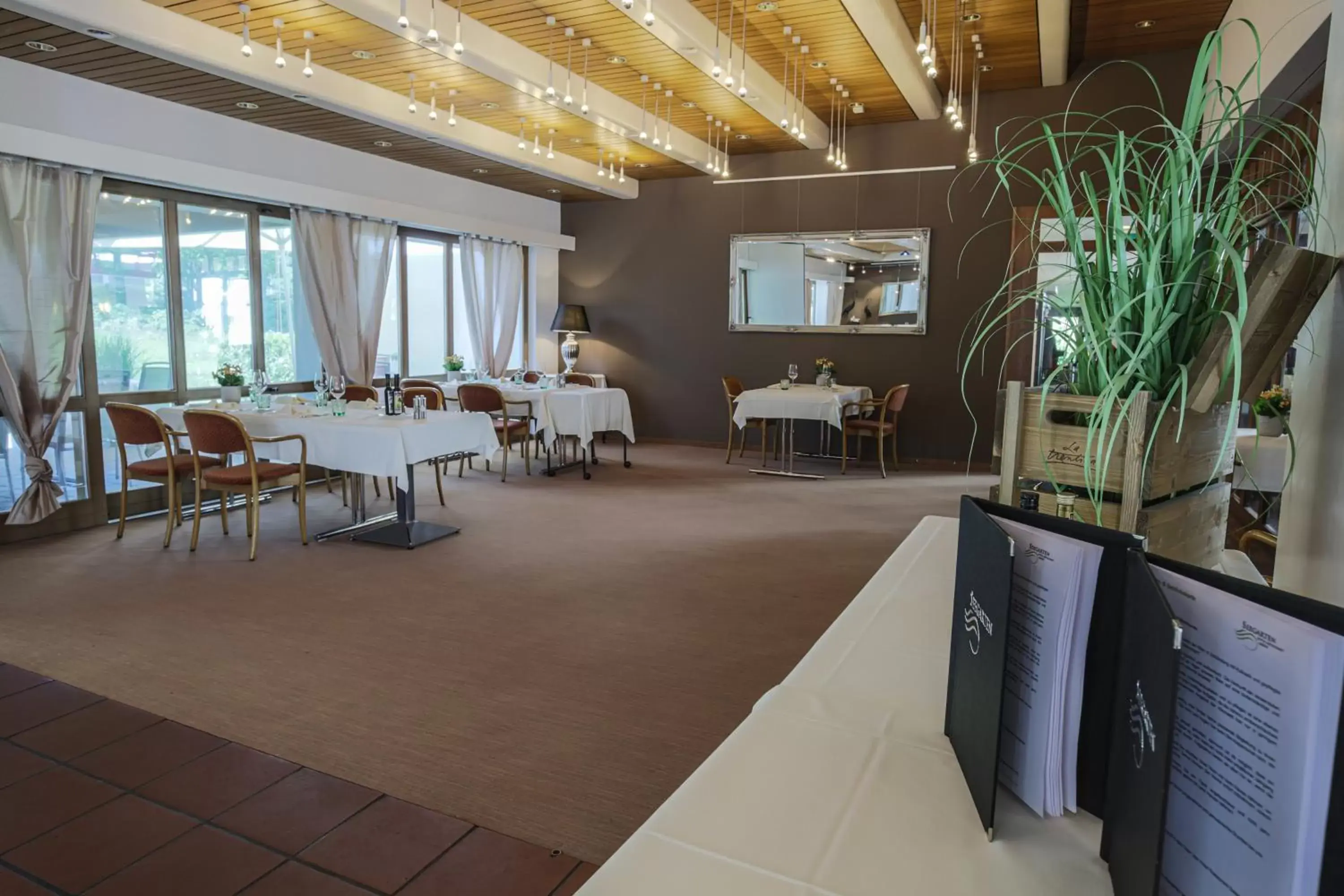 Restaurant/Places to Eat in Hotel Restaurant Seegarten