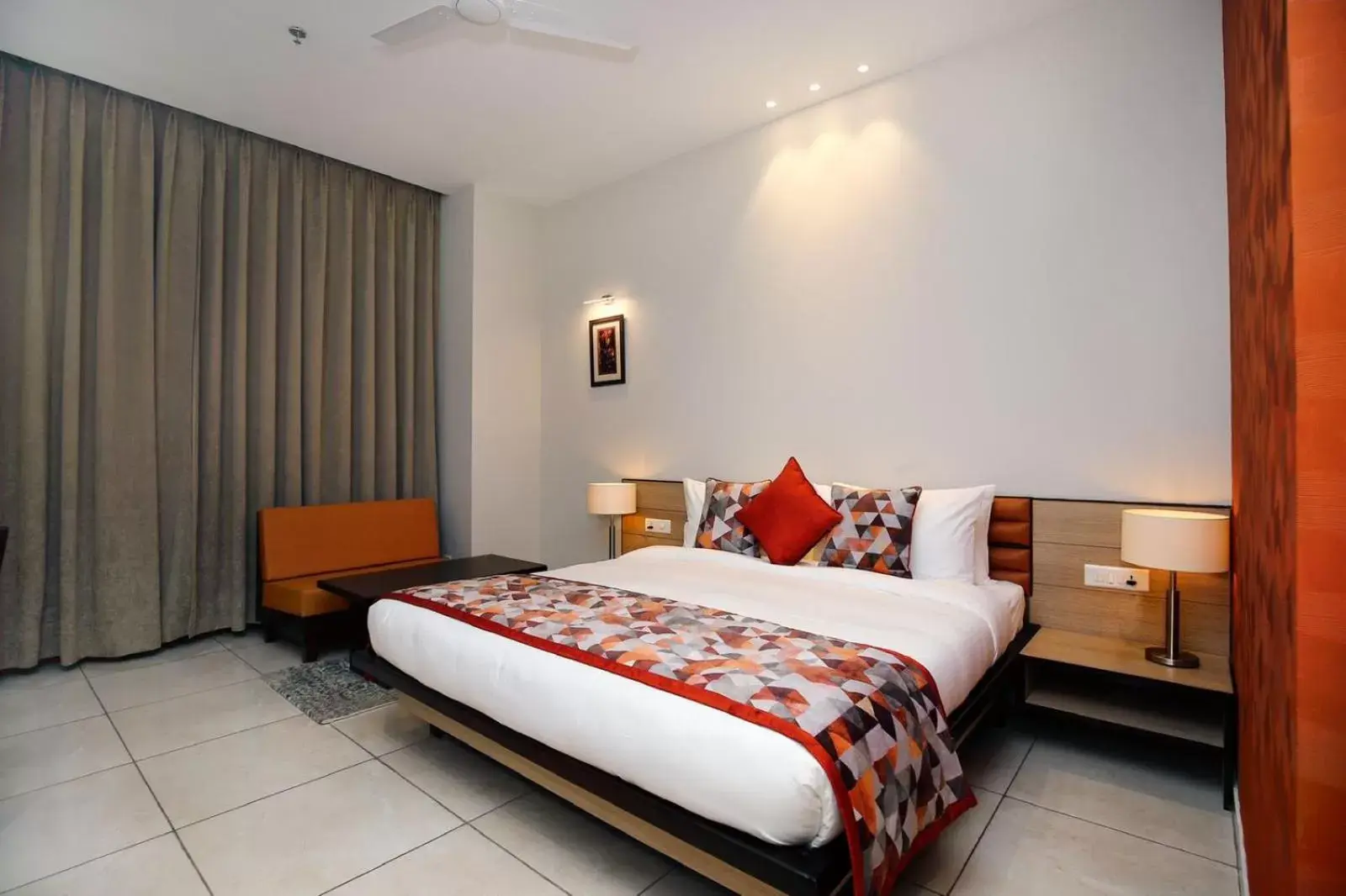Deluxe Room in The Zenith - A boutique hotel by Hot Millions Deluxe Room in The Zenith - A boutique hotel by Hot Millions