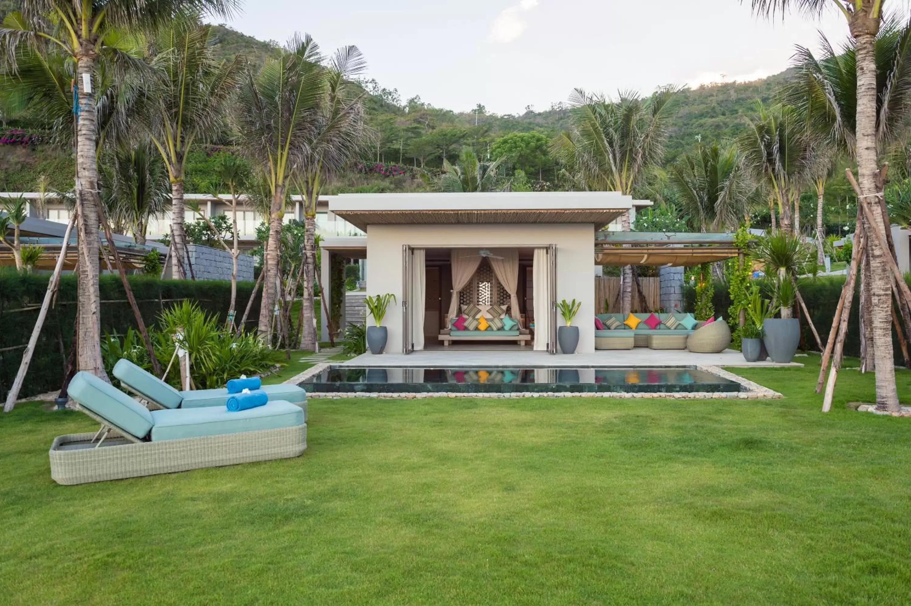 Photo of the whole room, Swimming Pool in Mia Resort Nha Trang