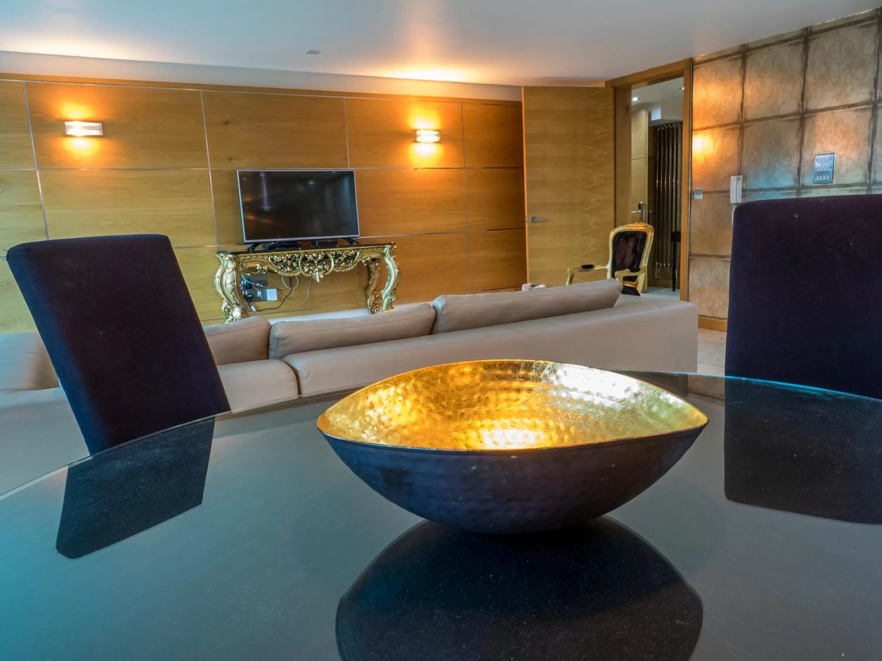 Living room in Posh Pads - Liverpool 1 - Apart-Hotel