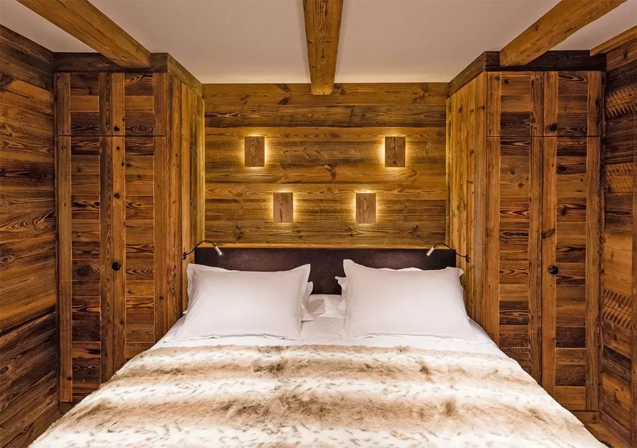 Bedroom, Bed in Nendaz 4 Vallées & SPA 4* Superior
