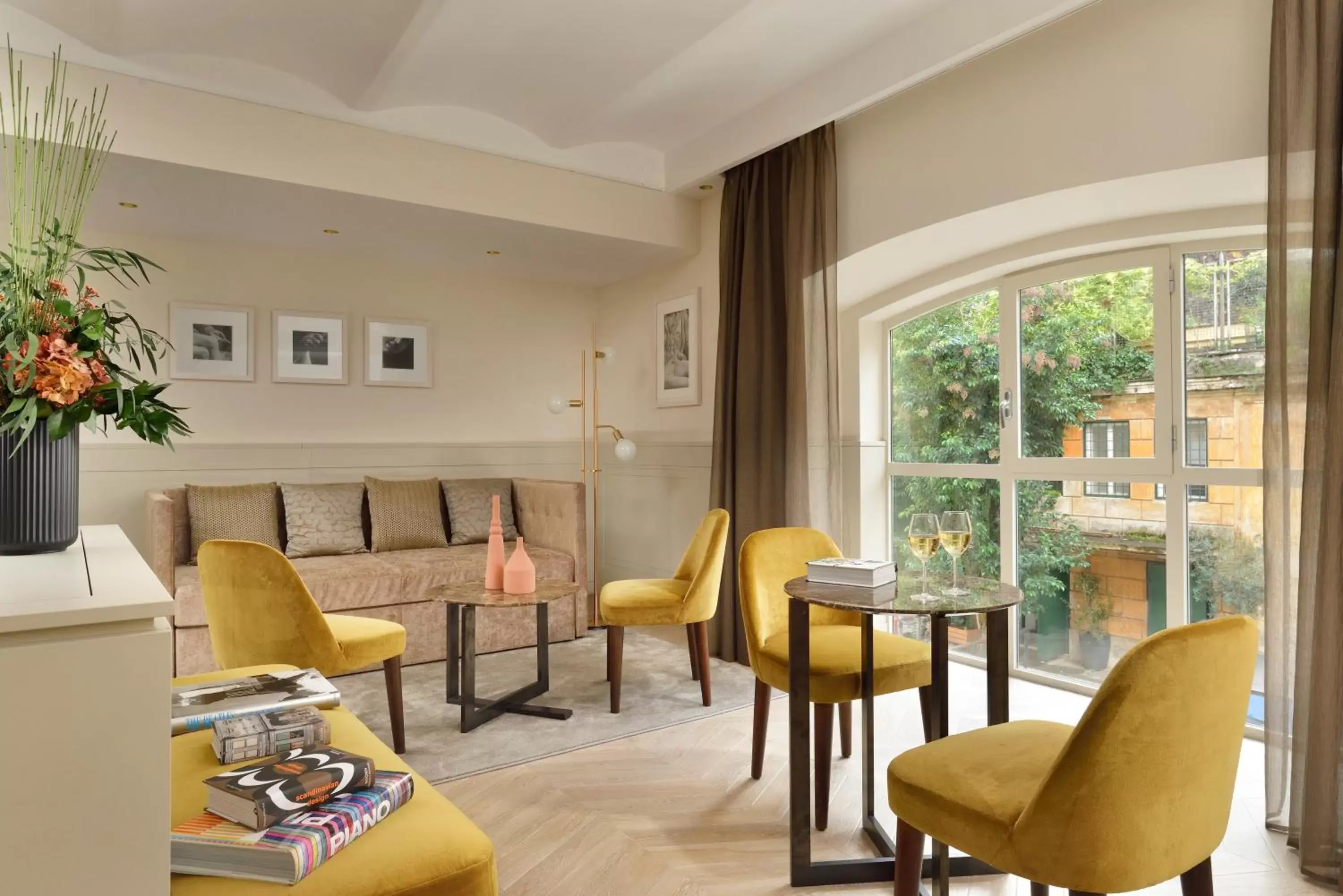 Living room, Seating Area in Margutta 54 Luxury Suites
