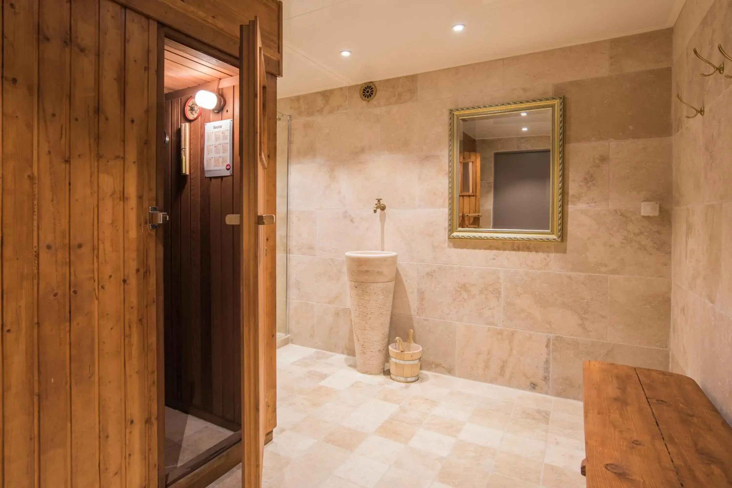 Sauna, Bathroom in Best Western Sevan Parc Hotel