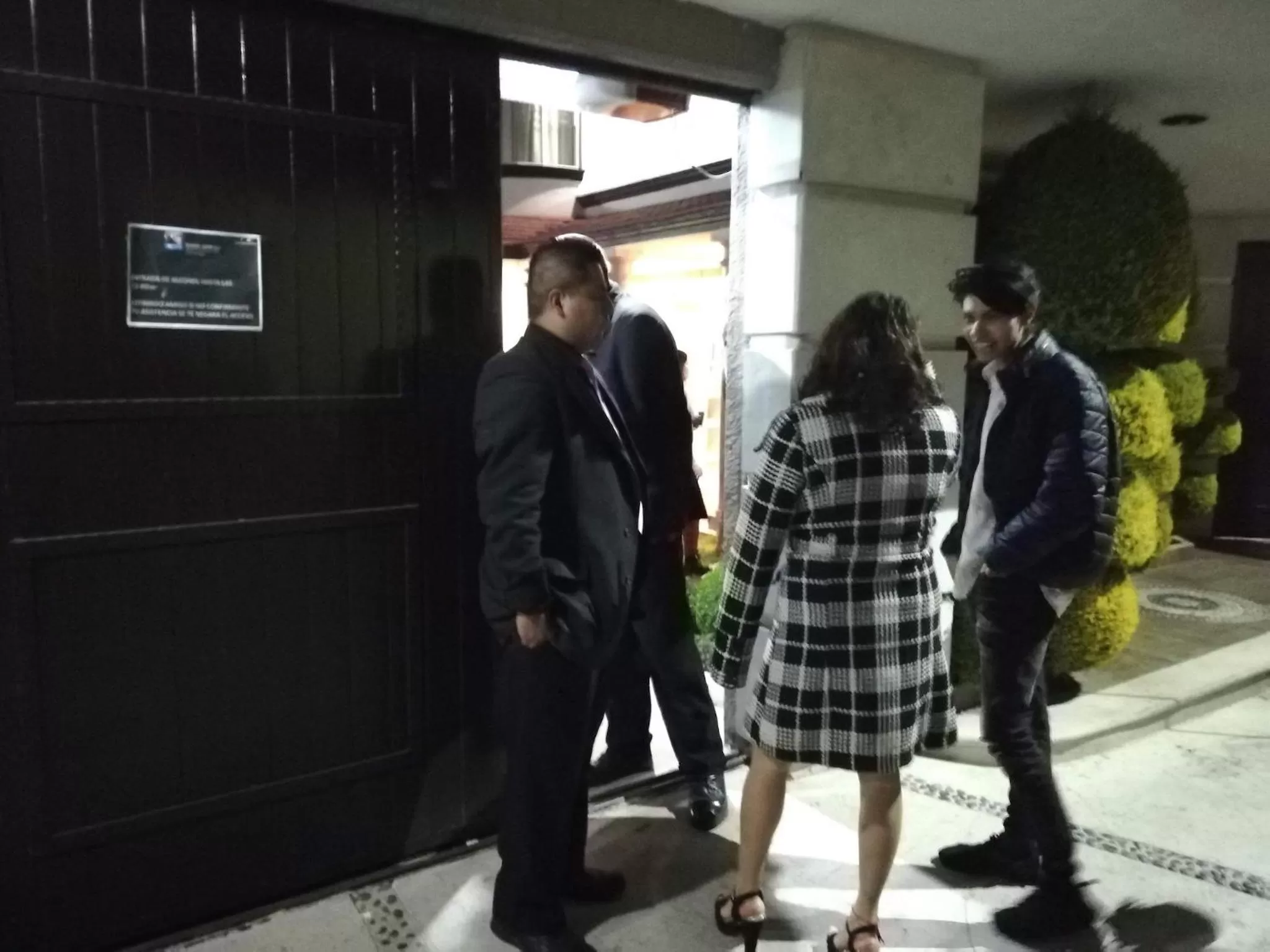 People in La Aurora Hotel Like Home