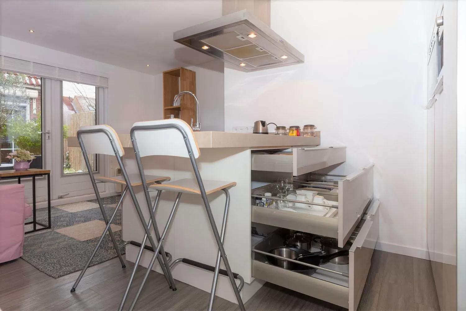 Kitchen or kitchenette in B&B Bike Studio Amsterdam