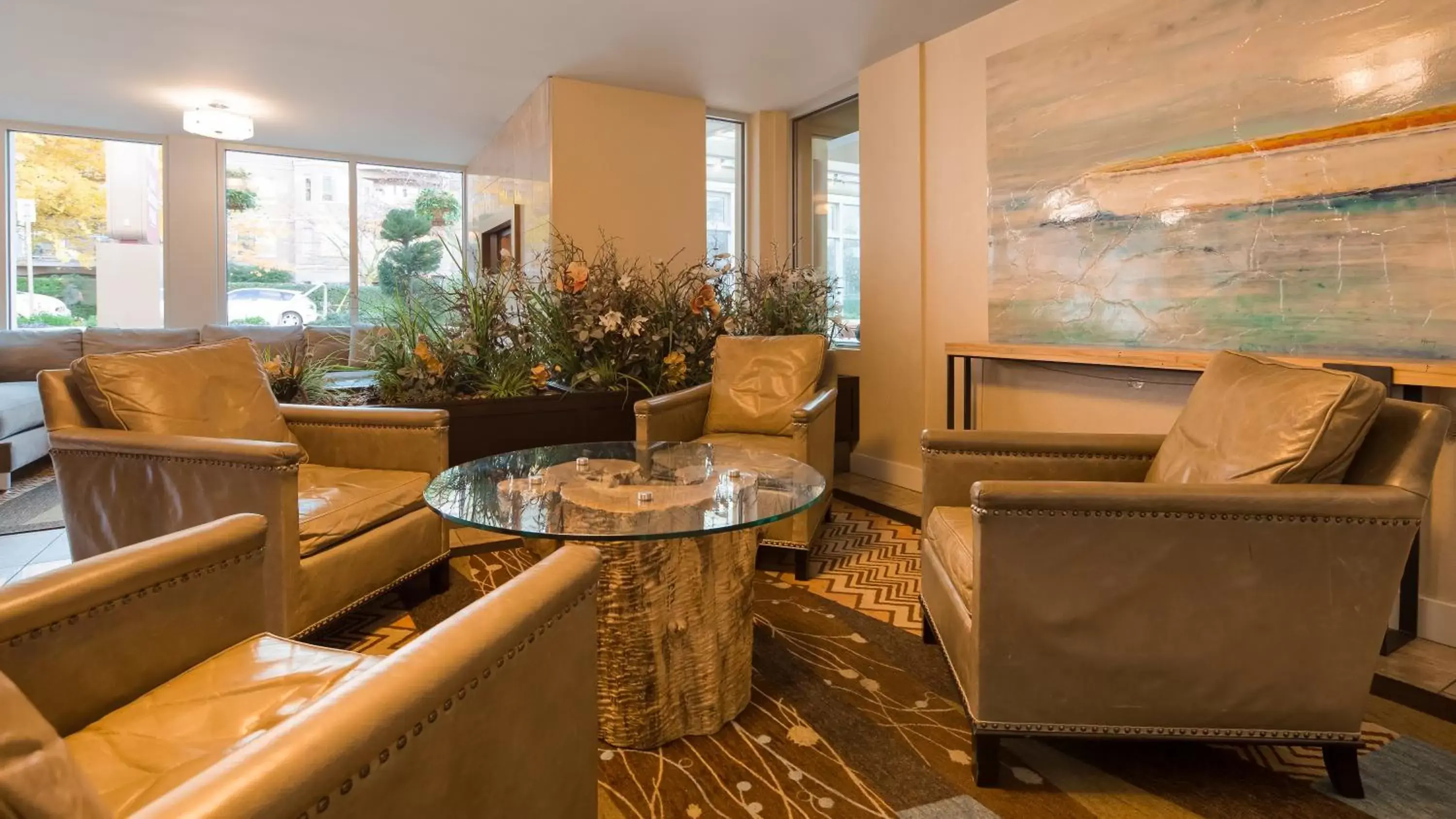 Lobby or reception in Best Western PLUS Inner Harbour Hotel Lobby or reception in Best Western PLUS Inner Harbour Hotel