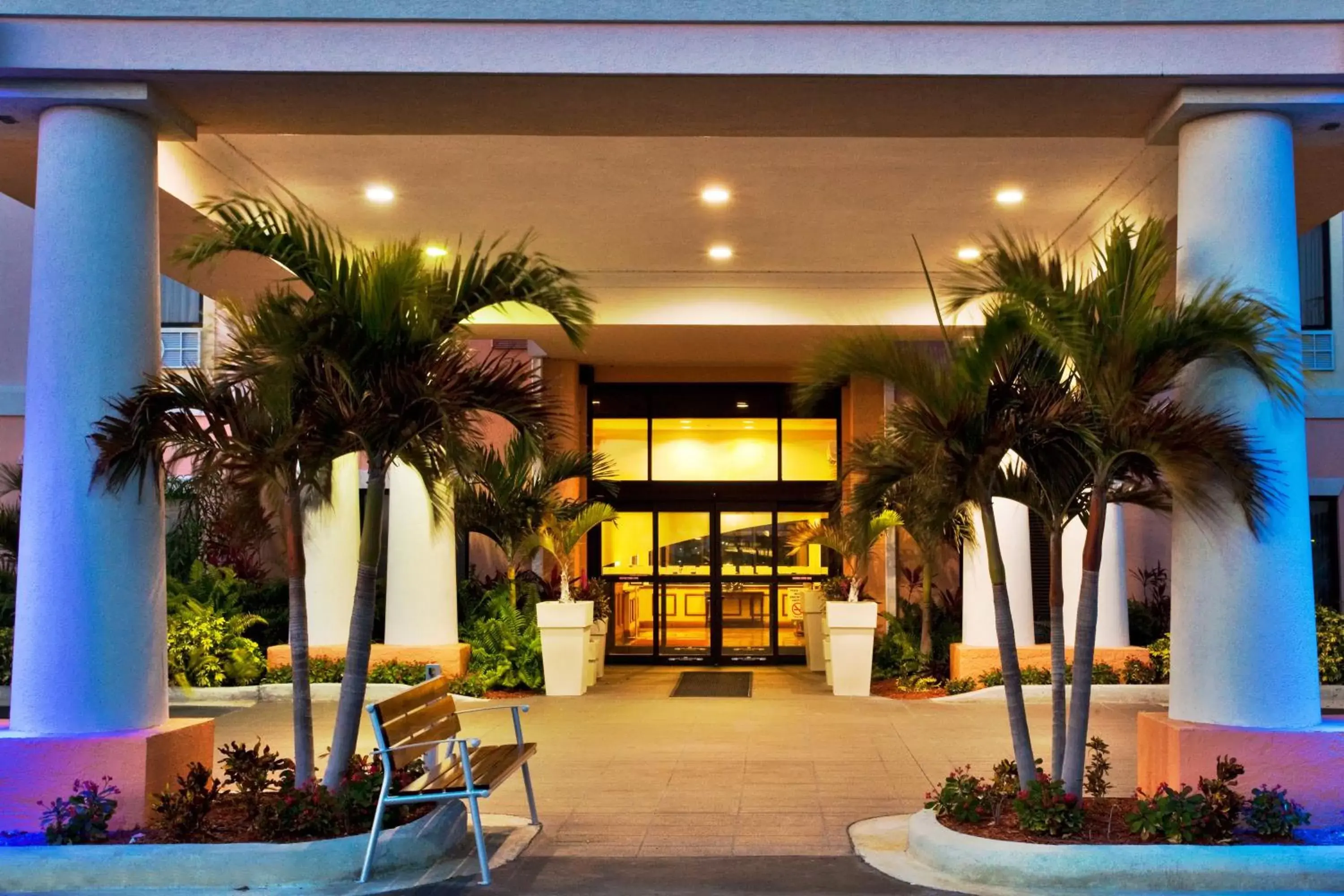 Property building in Holiday Inn Express Lake Okeechobee, an IHG Hotel