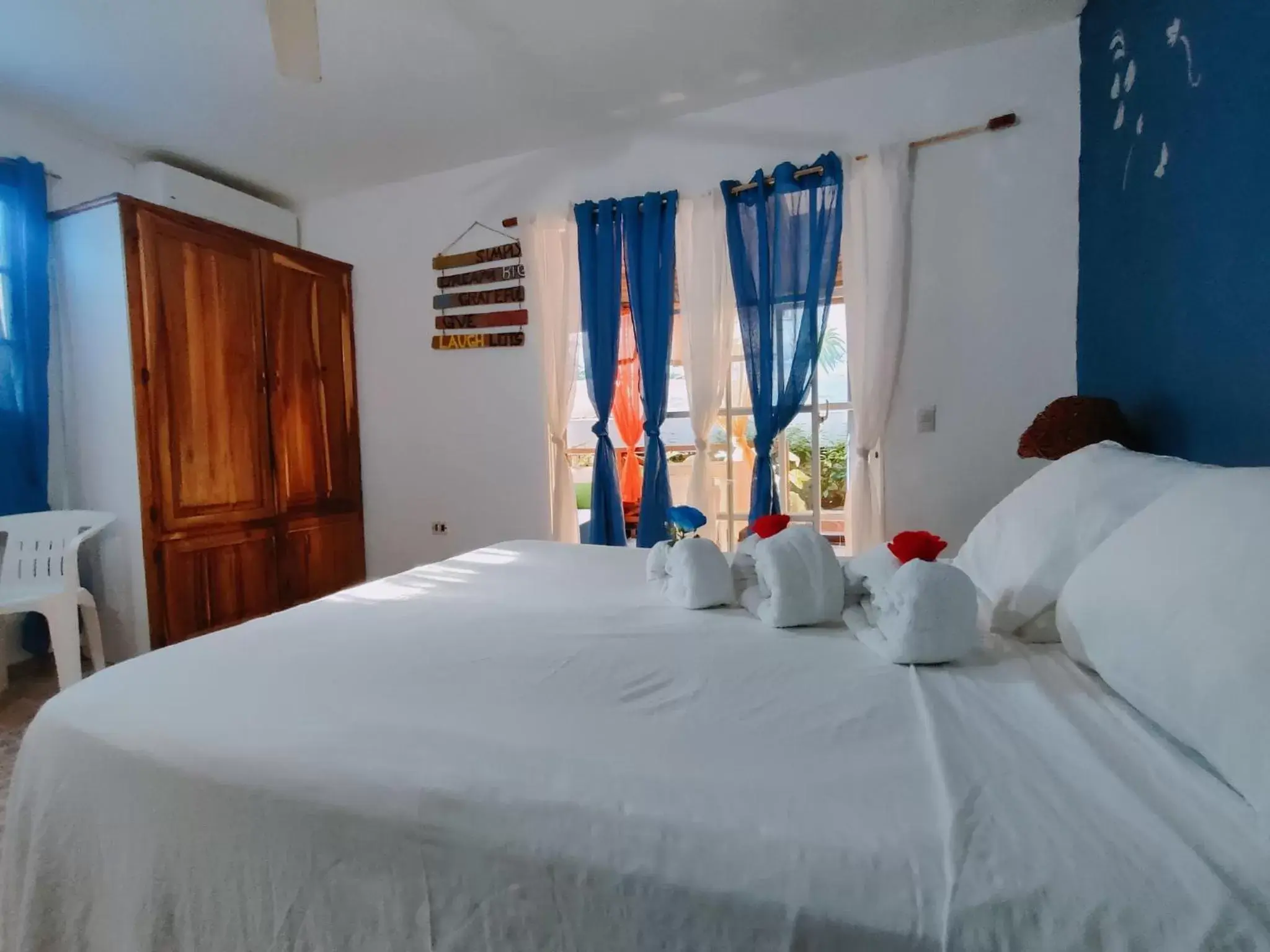 Bedroom, Bed in House Jardin Del Caribe