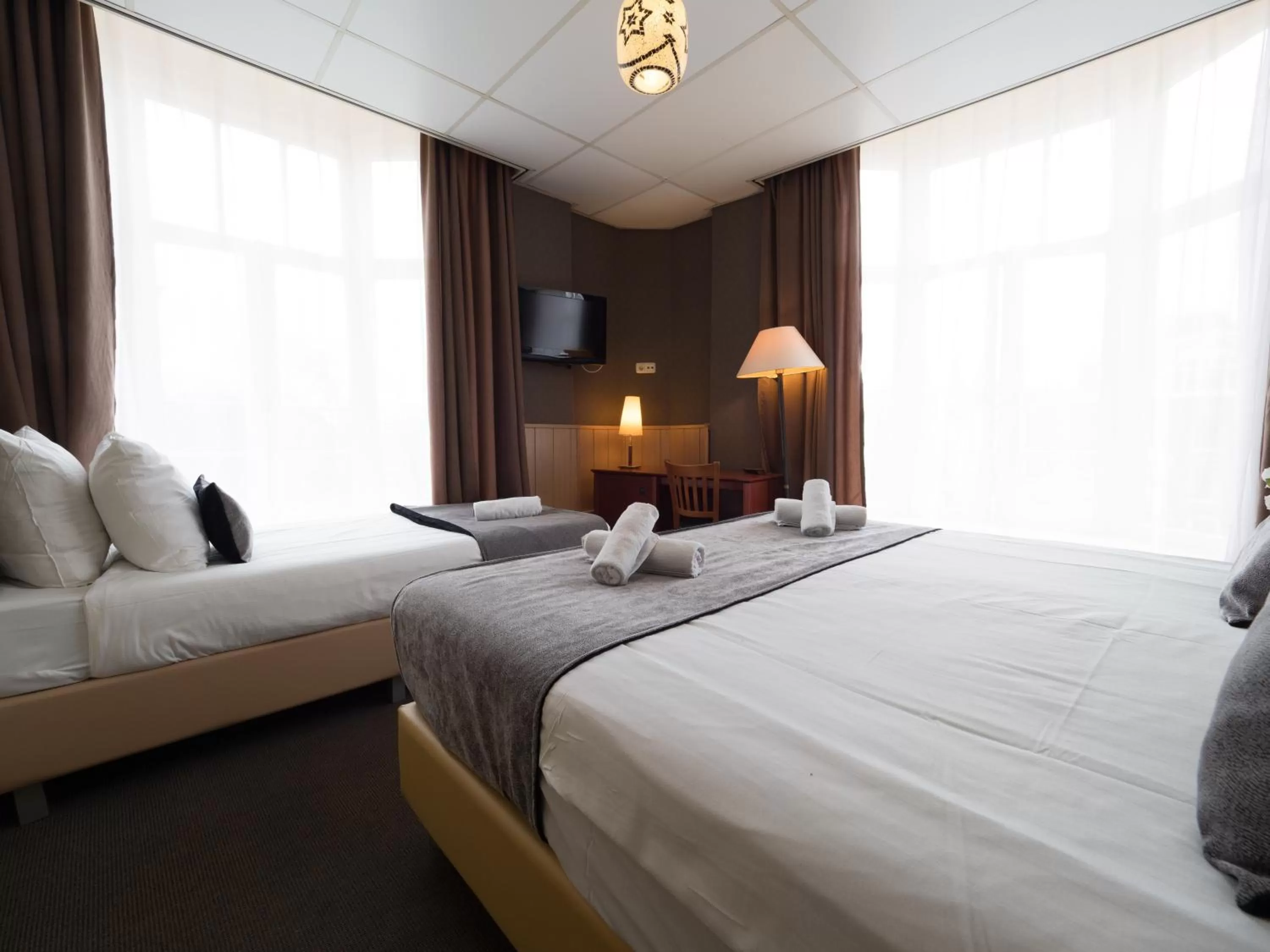 Photo of the whole room, Bed in Di-Ann City Centre Hotel