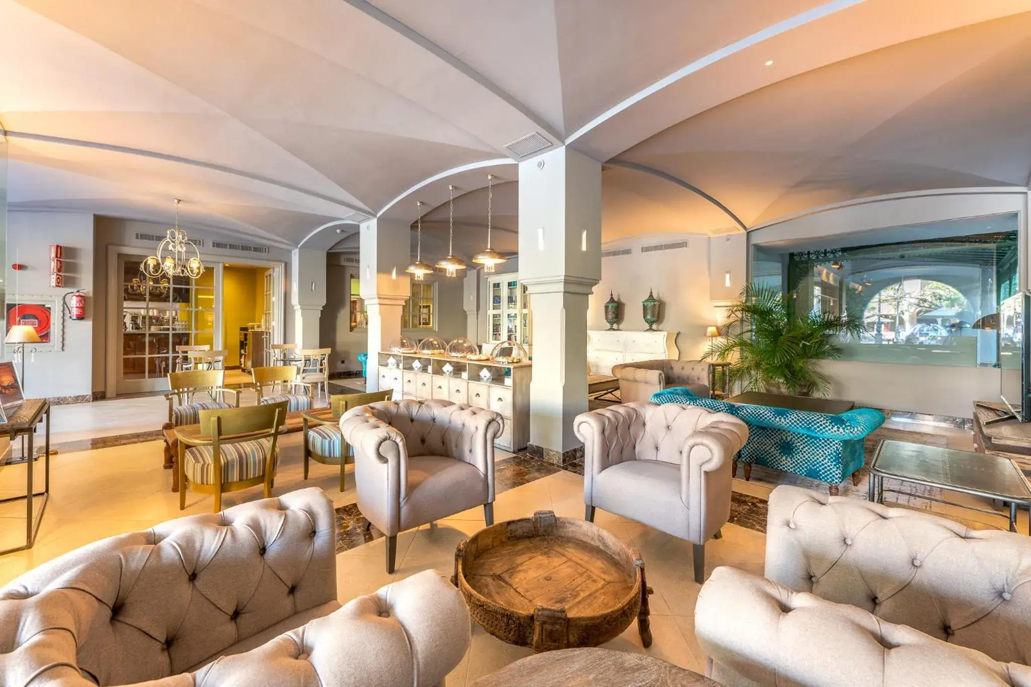 Lounge or bar in Lopesan Villa del Conde Resort & Thalasso