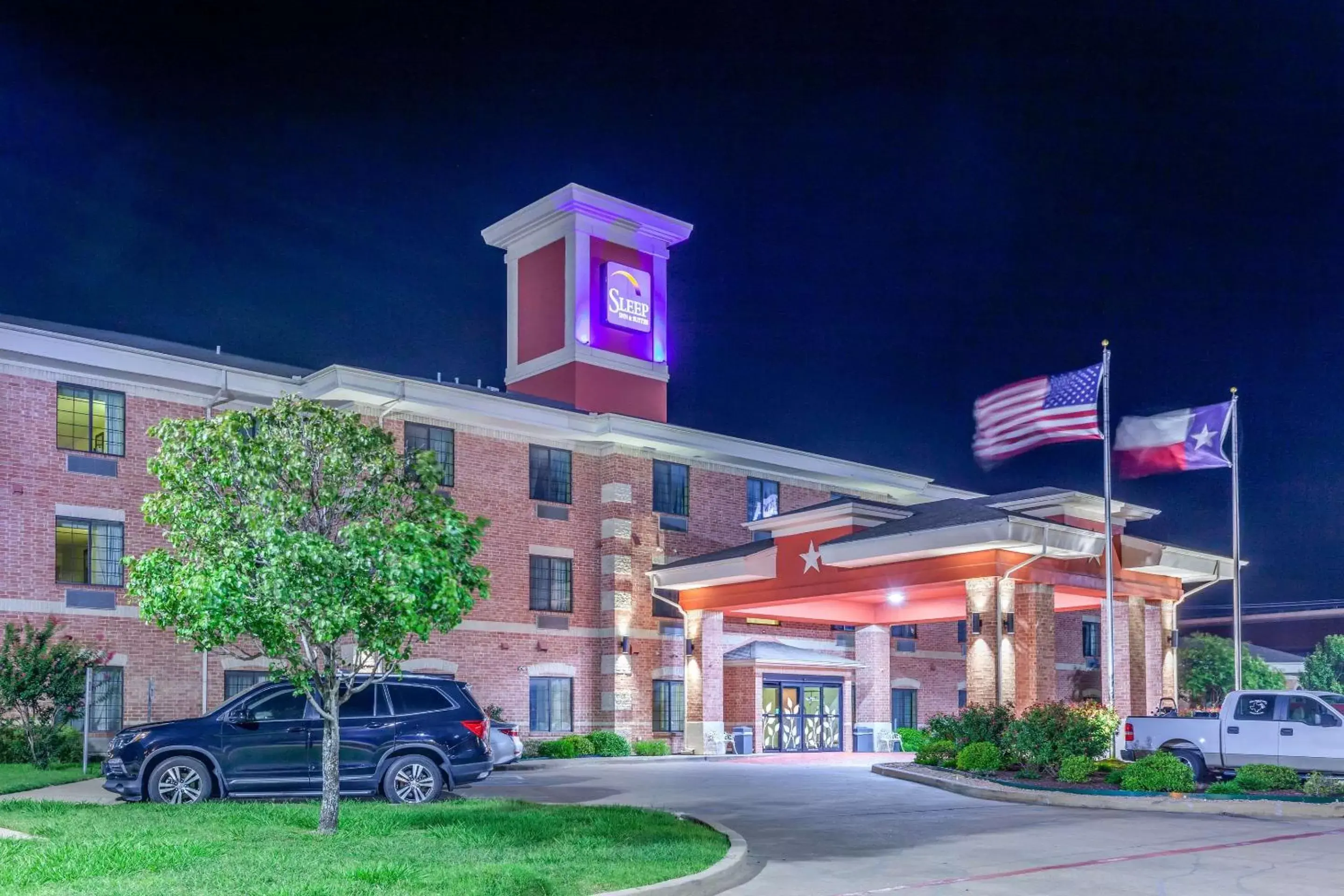 Property Building in Sleep Inn & Suites Hewitt - South Waco