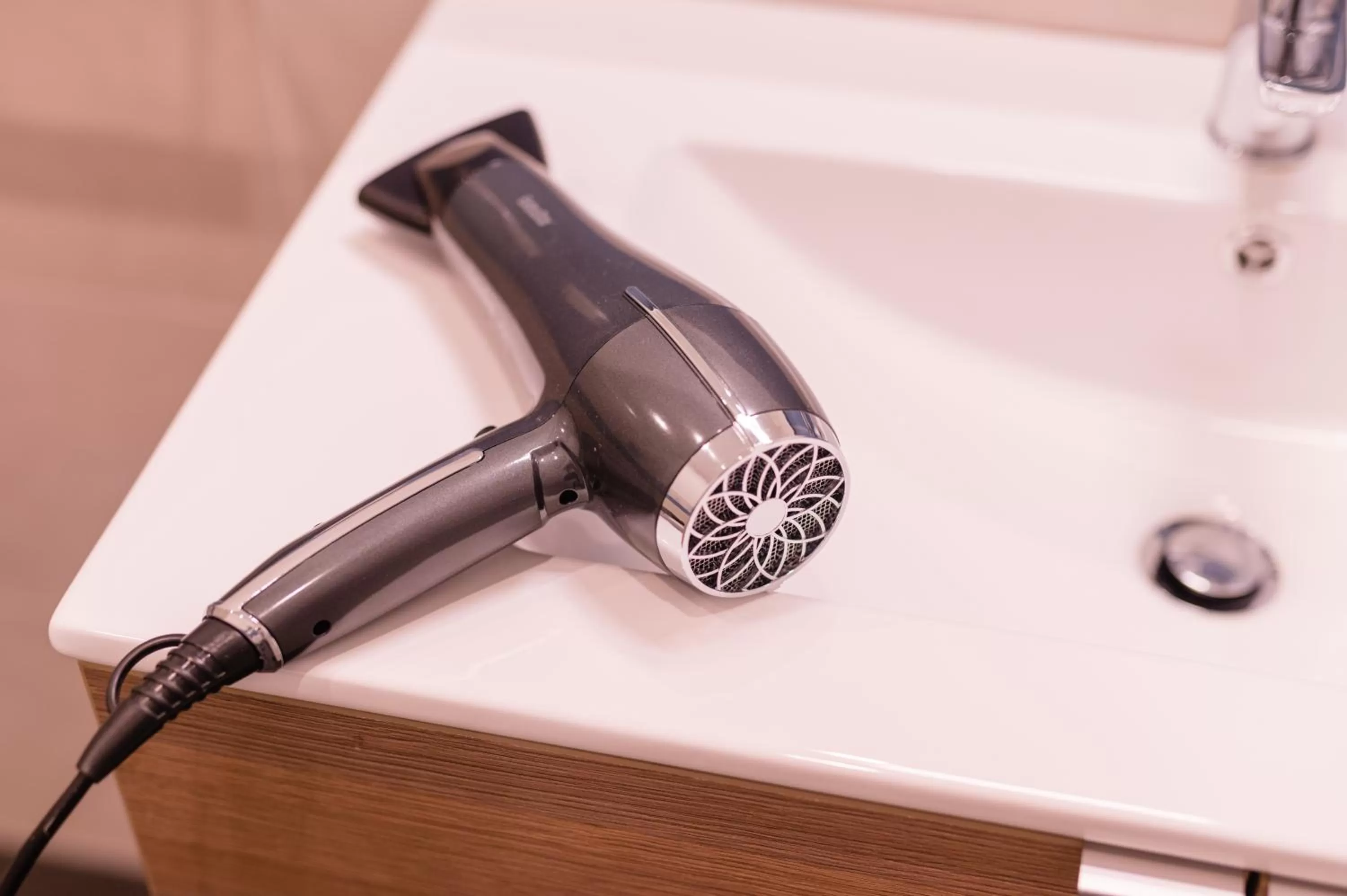 heating, Bathroom in Le Porte di Partenope