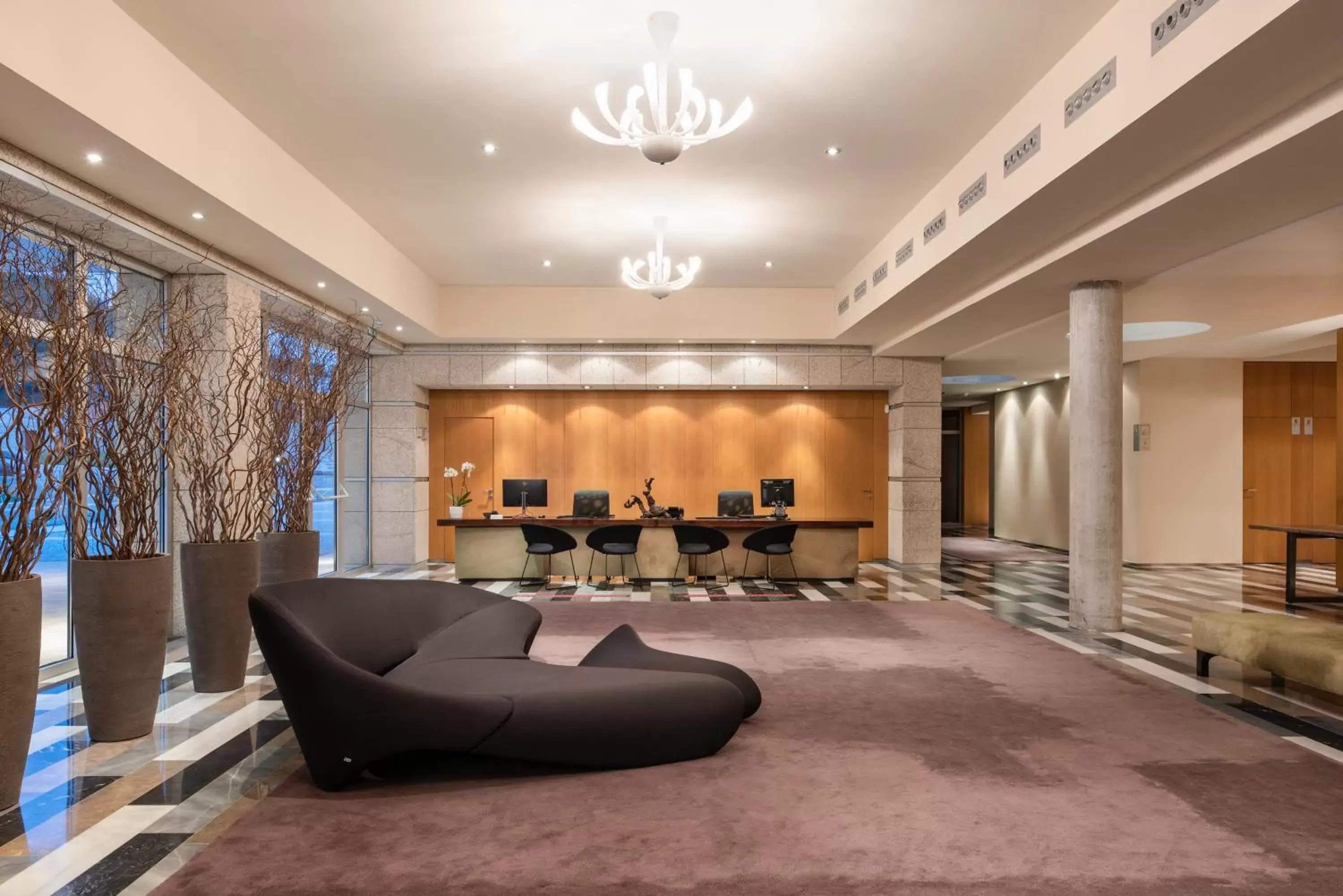 Lobby or reception in Valbusenda Hotel Bodega & Spa
