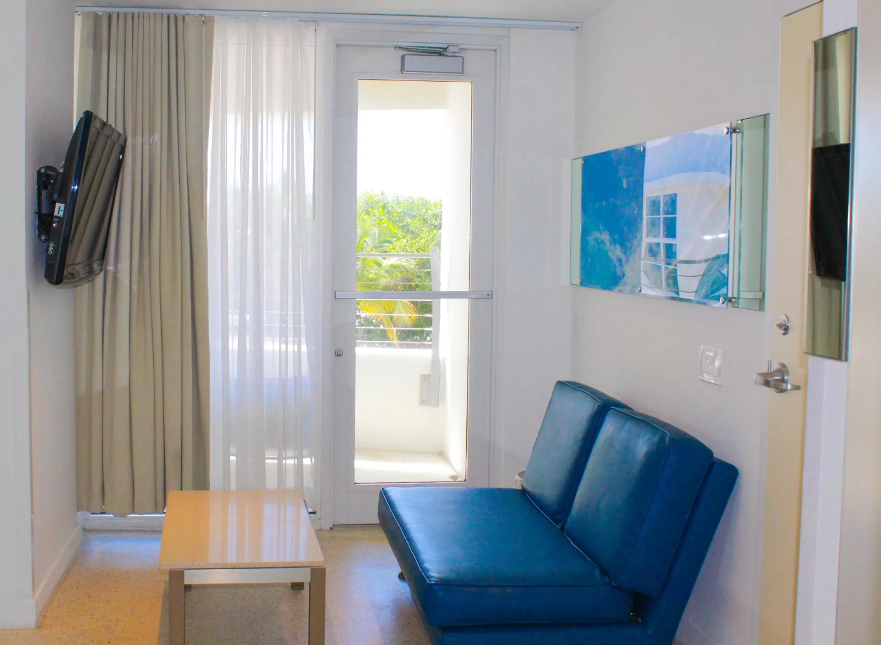 Seating area in Clevelander Hotel