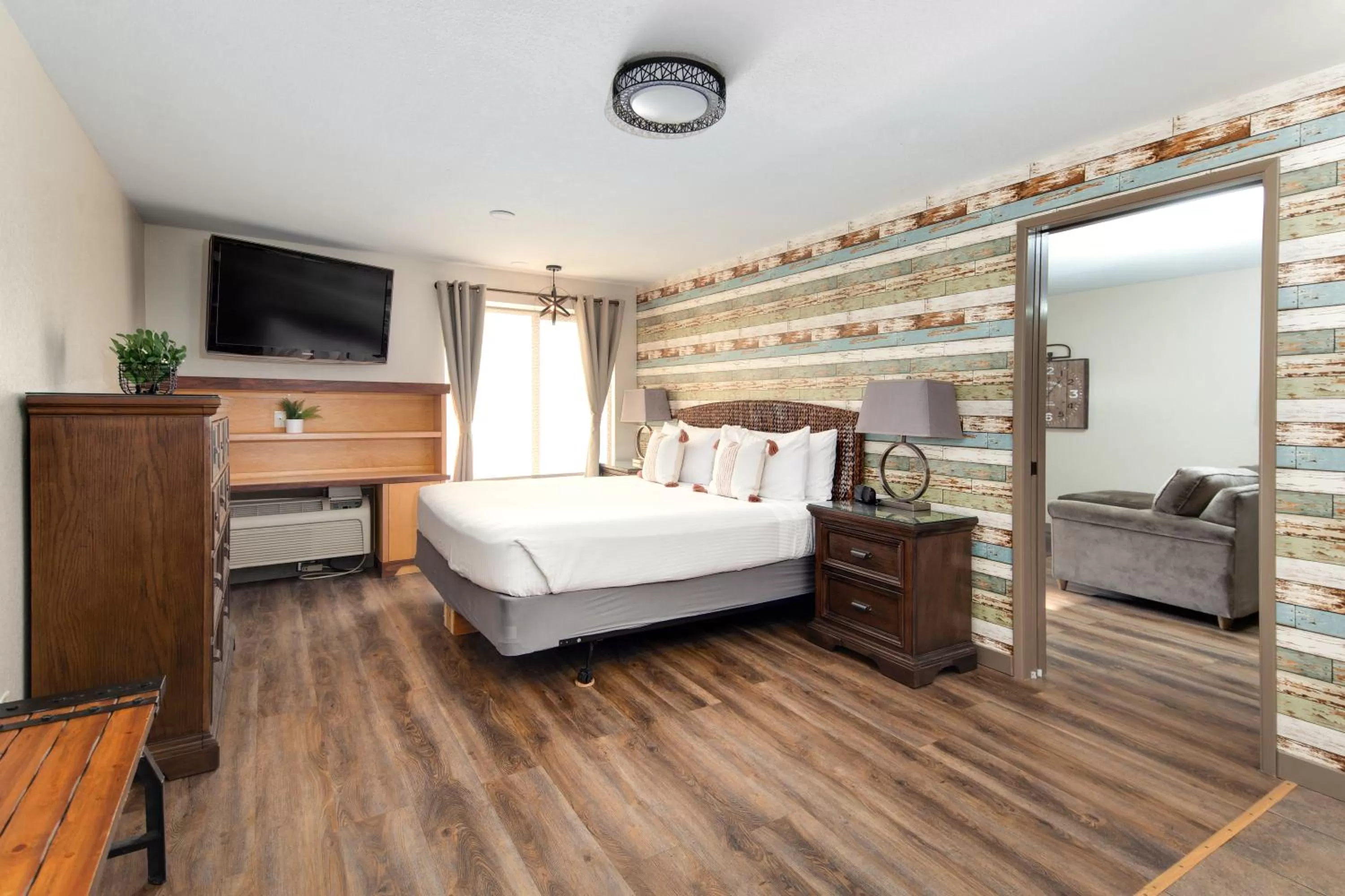 Bed in Stratford Inn