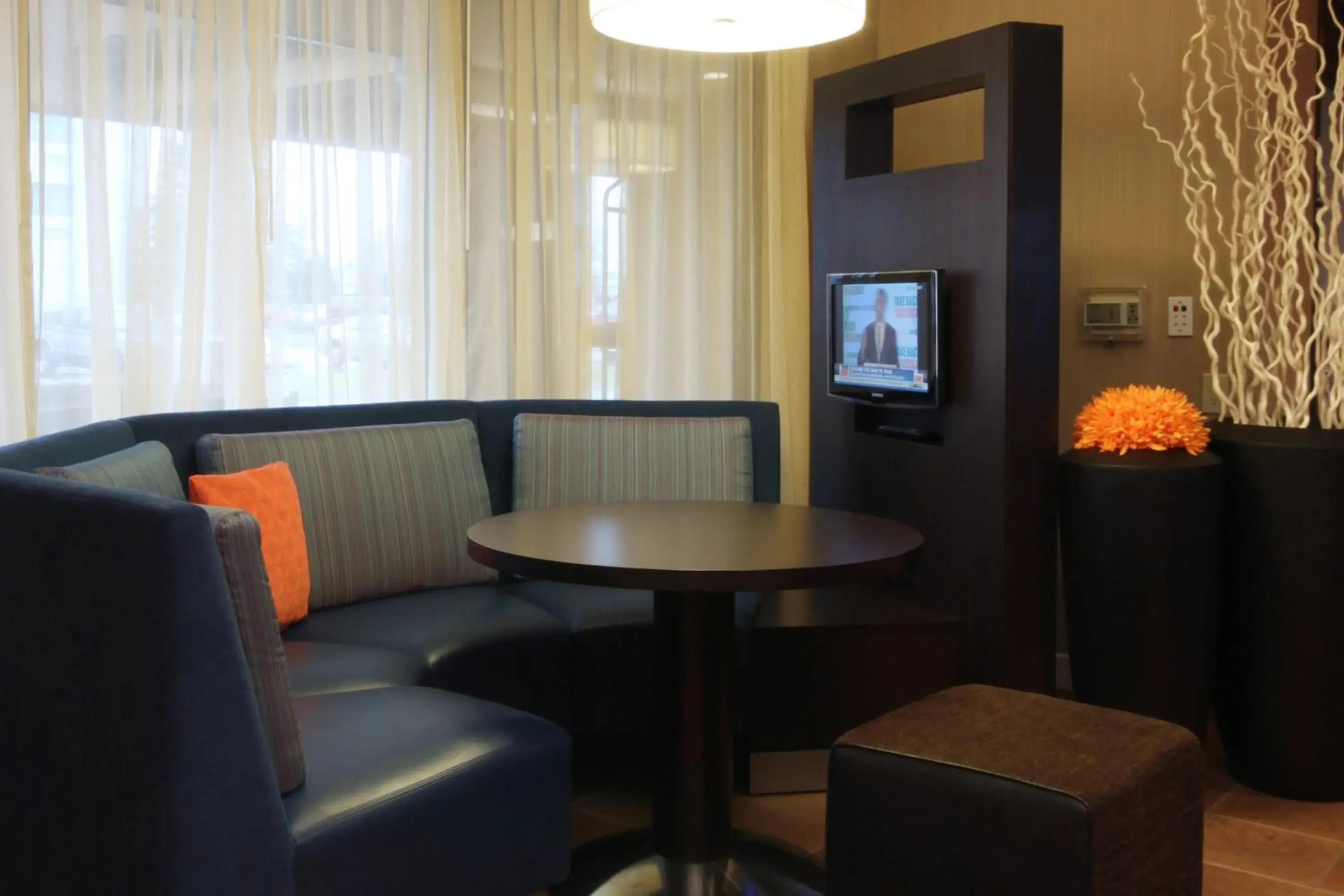 Other, Seating Area in Courtyard by Marriott Flint Grand Blanc