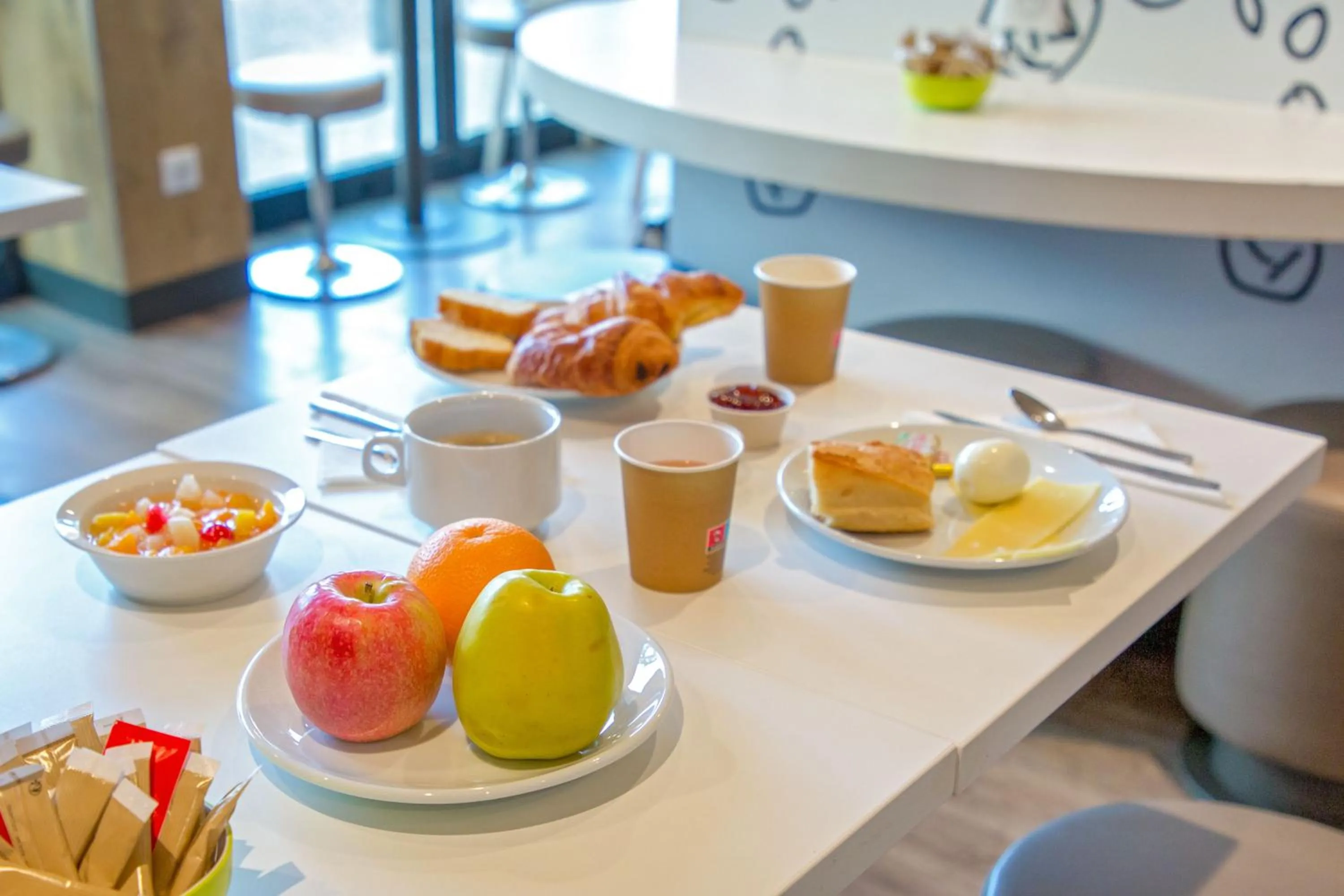 Continental breakfast in Ibis Budget Marseille Timone