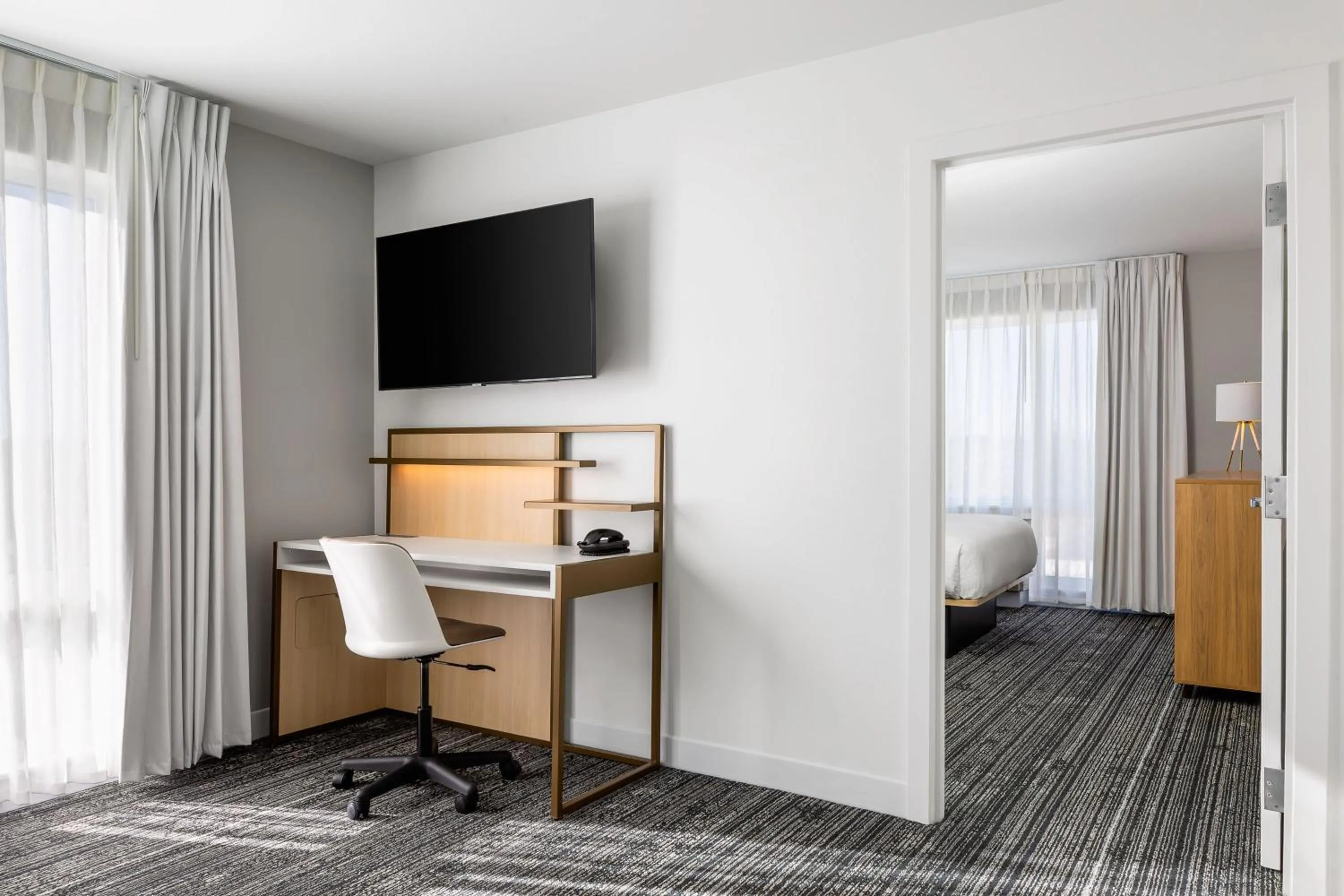 Bedroom in TownePlace Suites by Marriott Iron Mountain