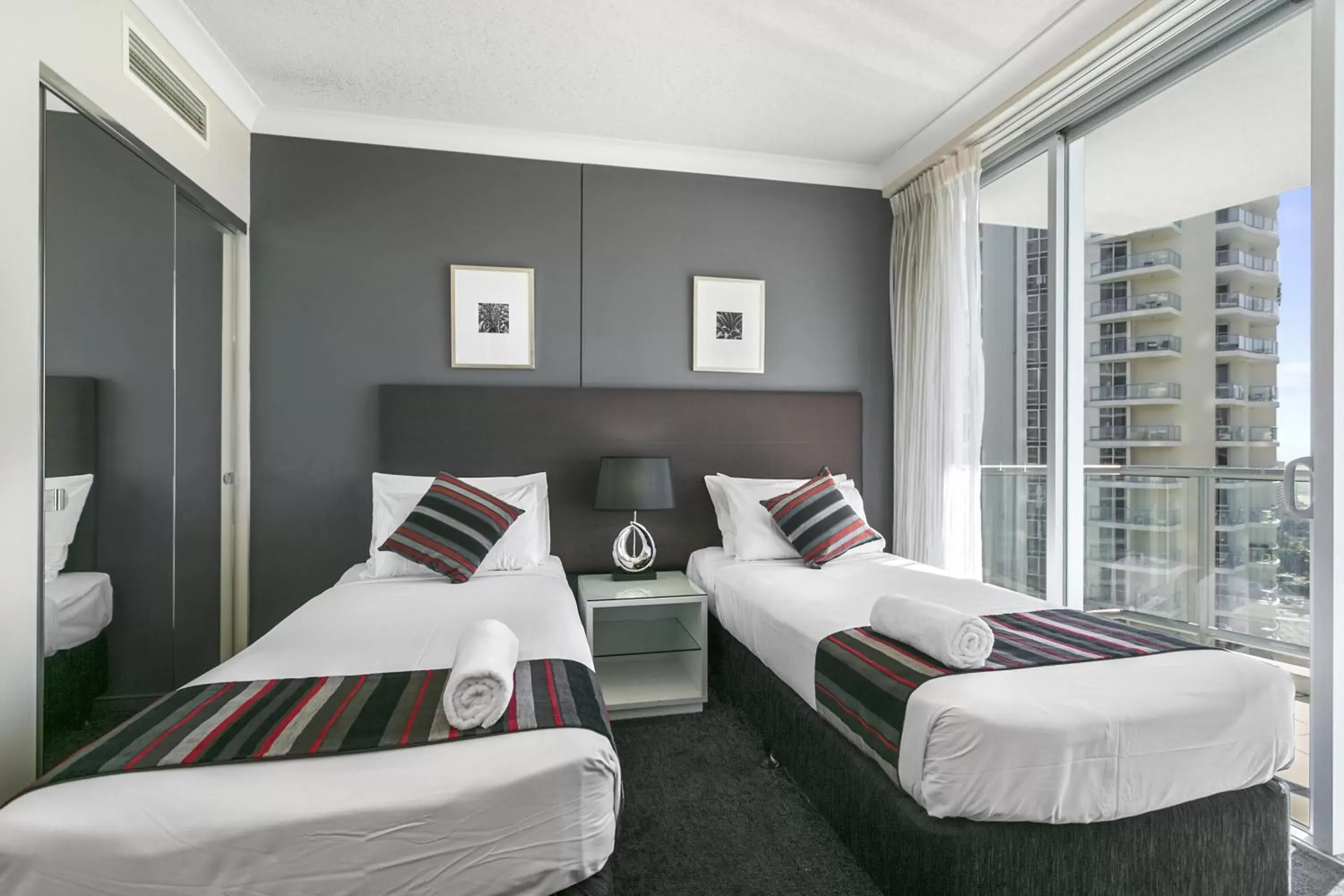 Bed in Mantra Towers of Chevron Bed in Mantra Towers of Chevron