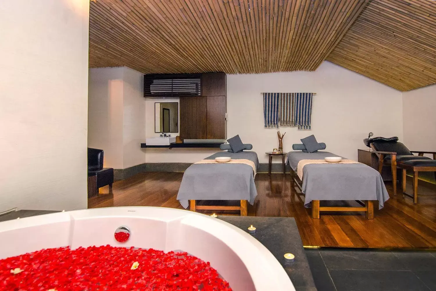 Spa and wellness centre/facilities in THE 1O1 Bali Fontana Seminyak