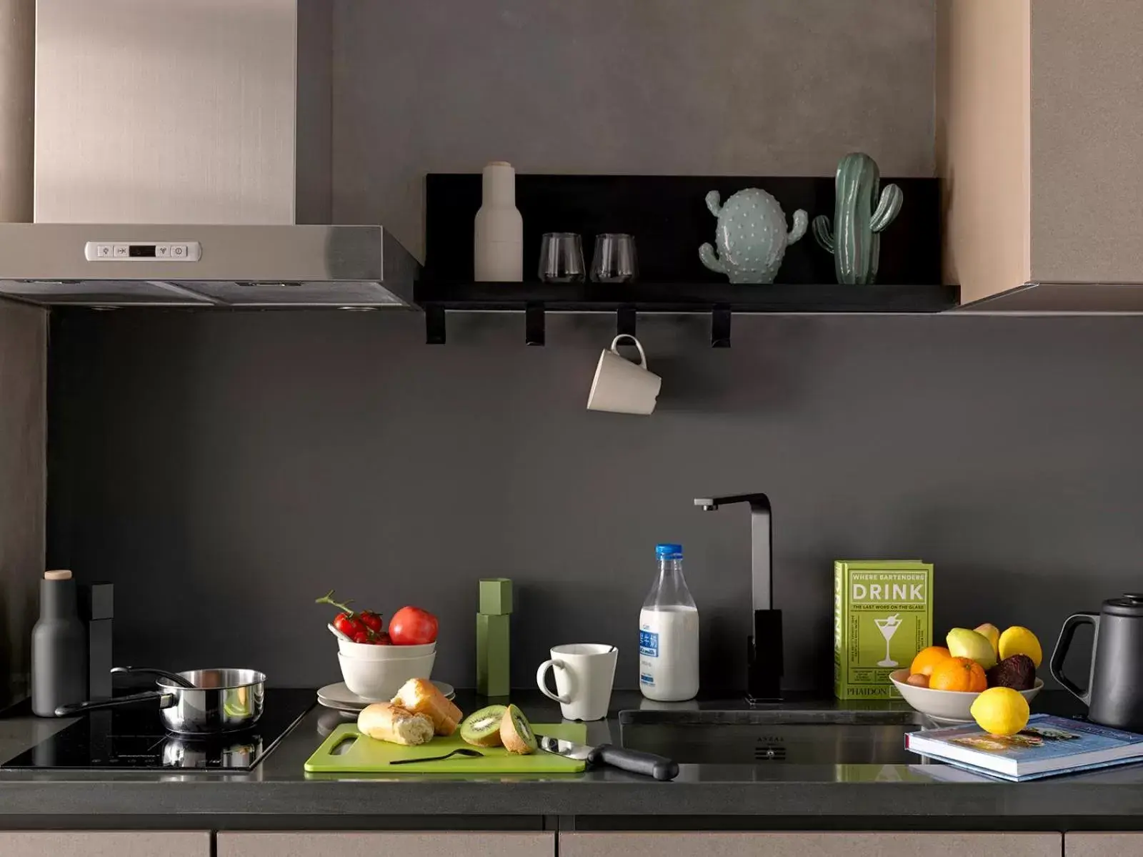 Kitchen or kitchenette in Stey Beijing Wangfujing Hotel Kitchen or kitchenette in Stey Beijing Wangfujing Hotel