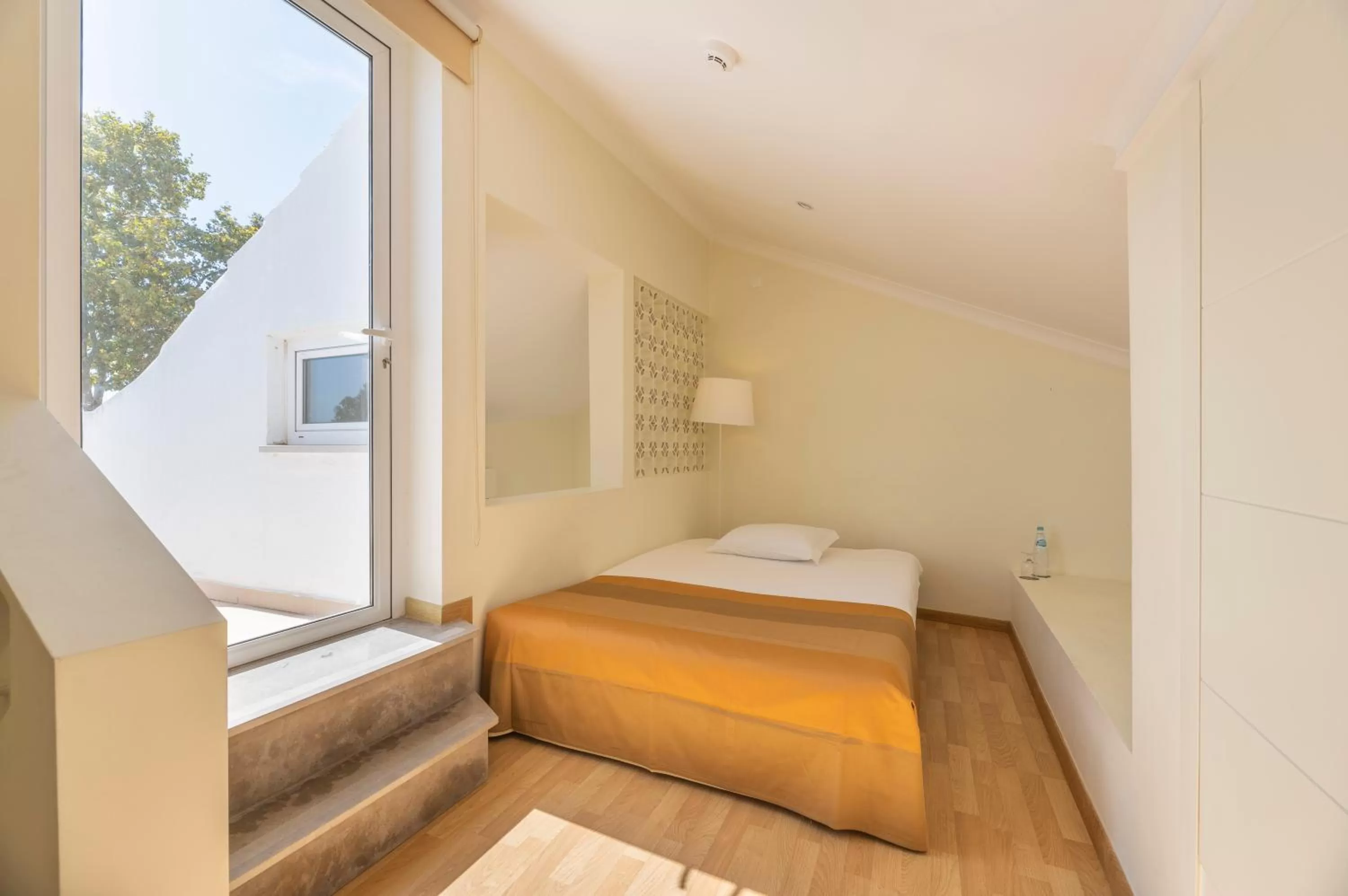 Bedroom, Bed in Lagoa Hotel