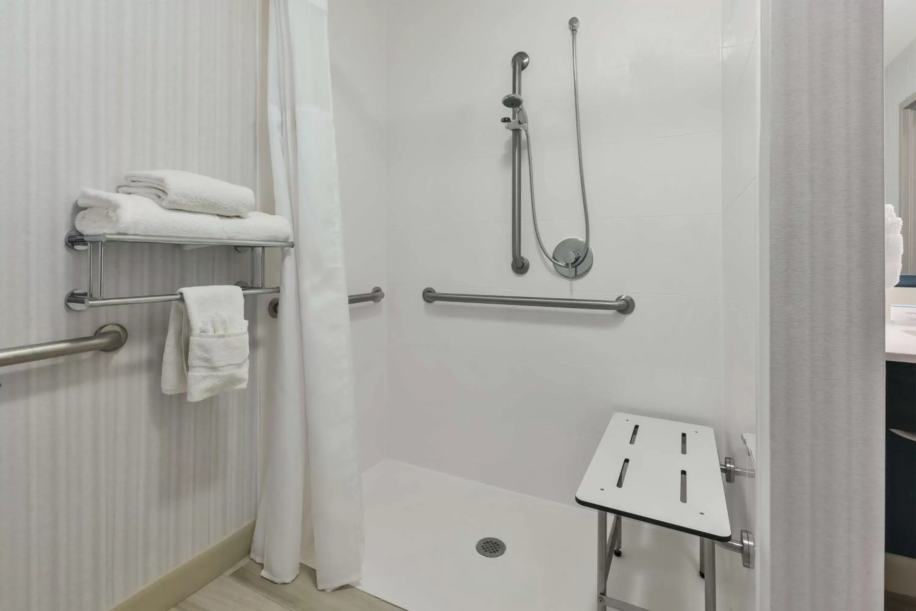 Bathroom in Hilton Garden Inn Minneapolis Maple Grove