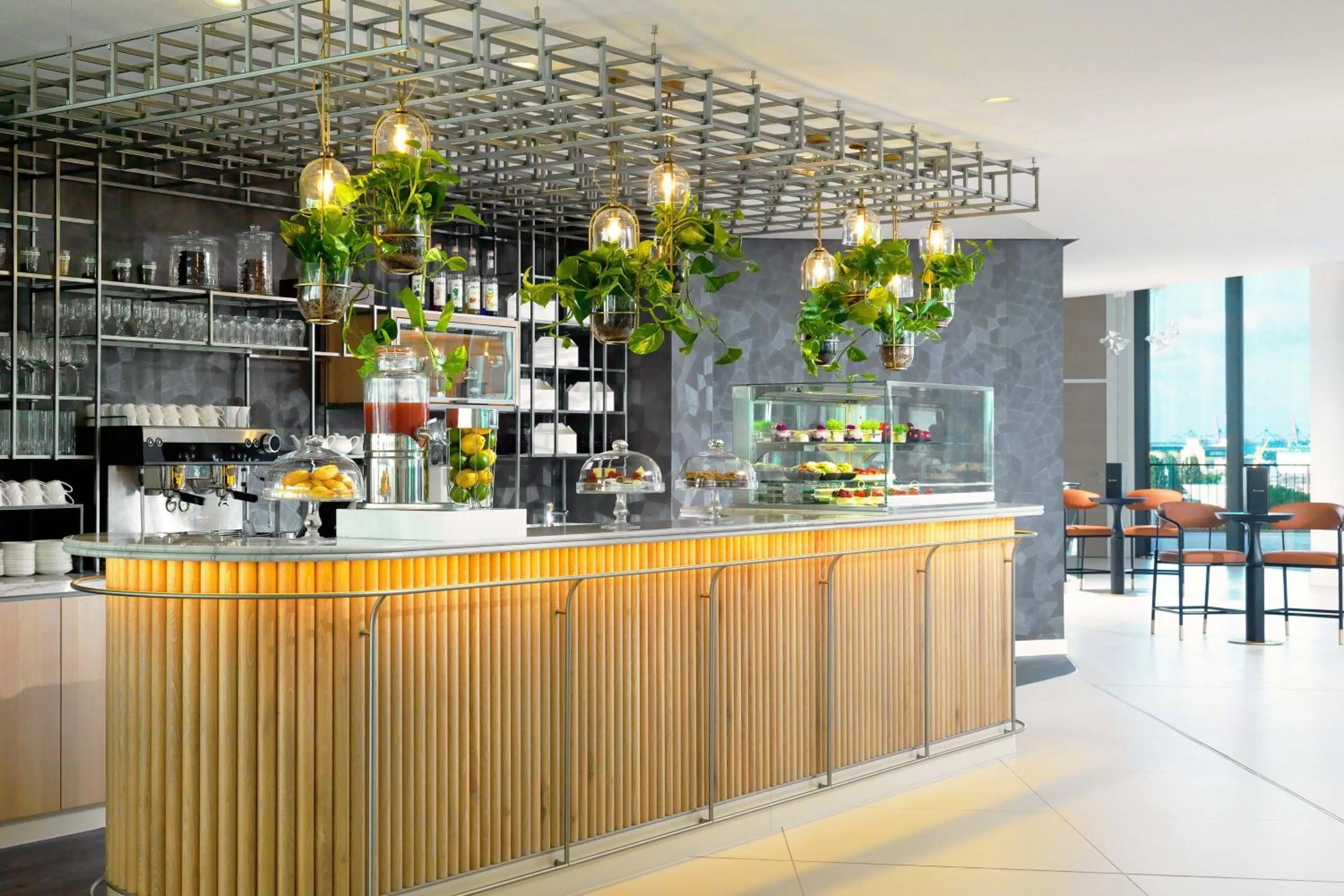 Lounge or bar in The Westin Hamburg Elbphilharmonie